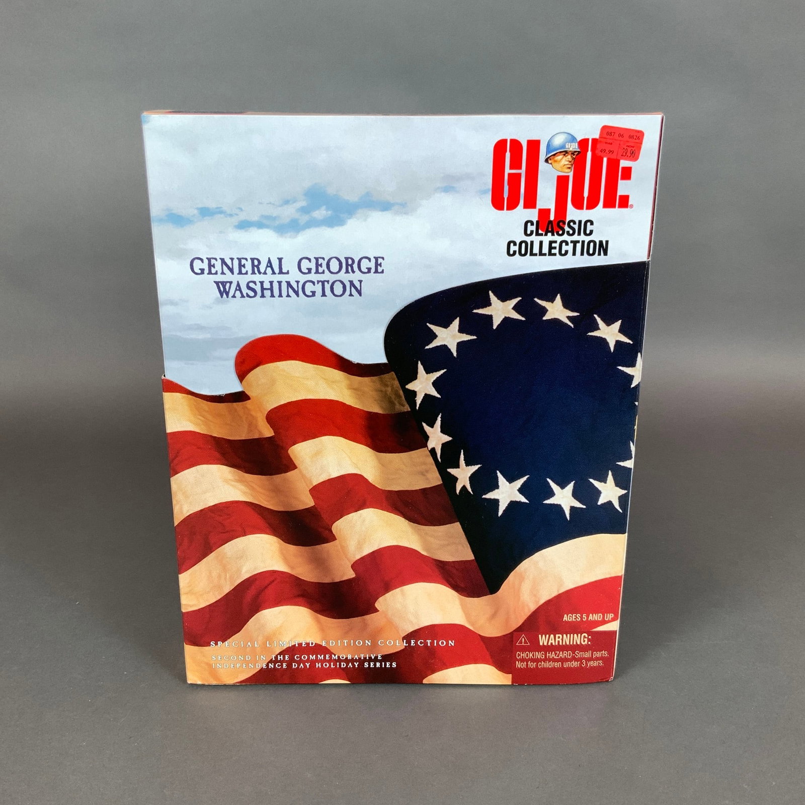 Kenner G.I. Joe Classic Collection Action Figure, General George Washington: This is a 1998 G.I. Joe Classic Collection action figure of General George Washington, manufactured by Kenner under Hasbro, Inc. This release is part of the Special Limited Edition Collection and is t