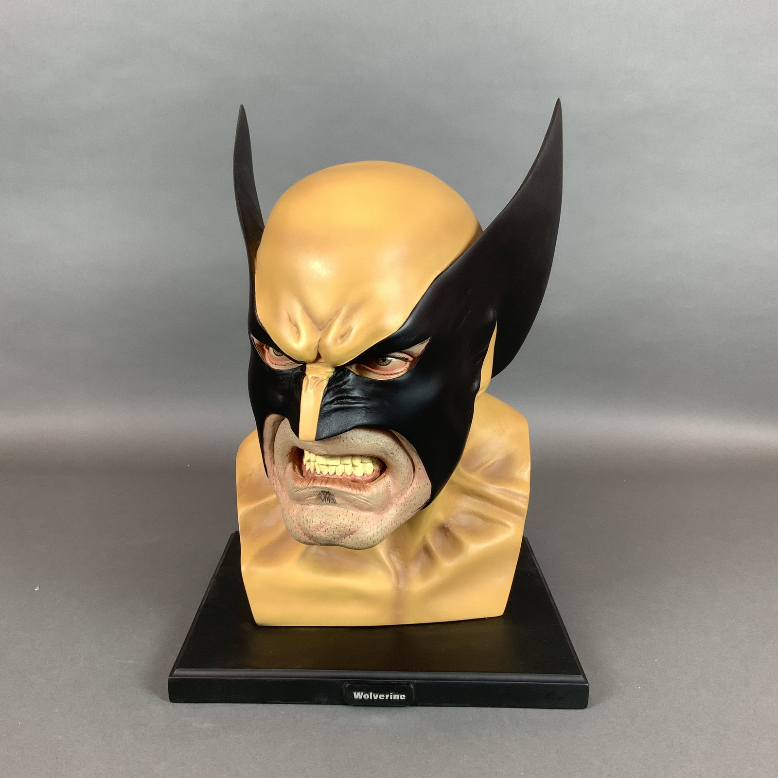 Marvel Comics Wolverine Full-Size Head Bust with Box (1 of 4)