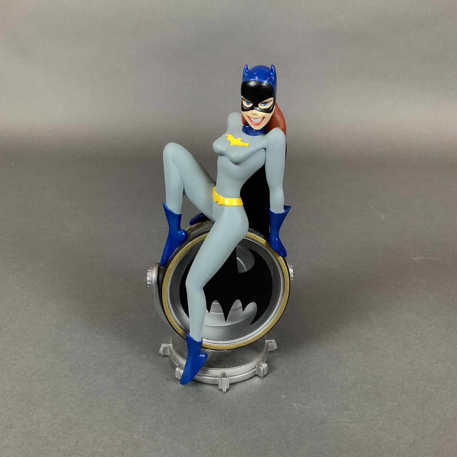 DC Direct Batman The Animated Series Statue, Batgirl (1 of 4)