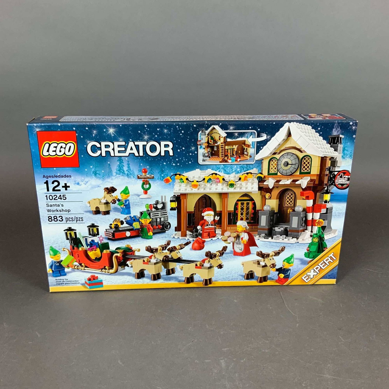 LEGO Creator Expert Santa's Workshop Building Set 10245 (1 of 3)
