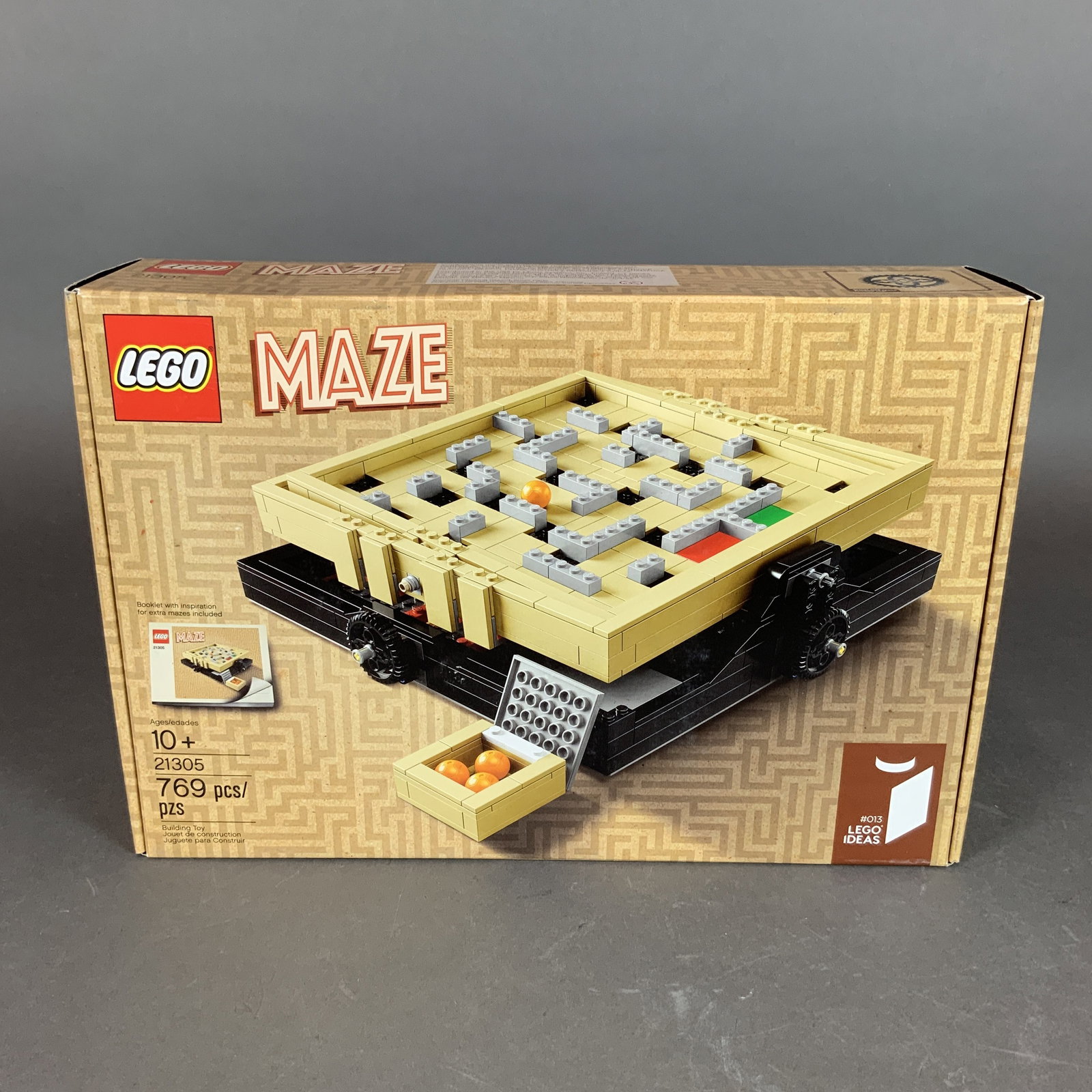 LEGO Ideas Maze 21305 Building Set (1 of 3)