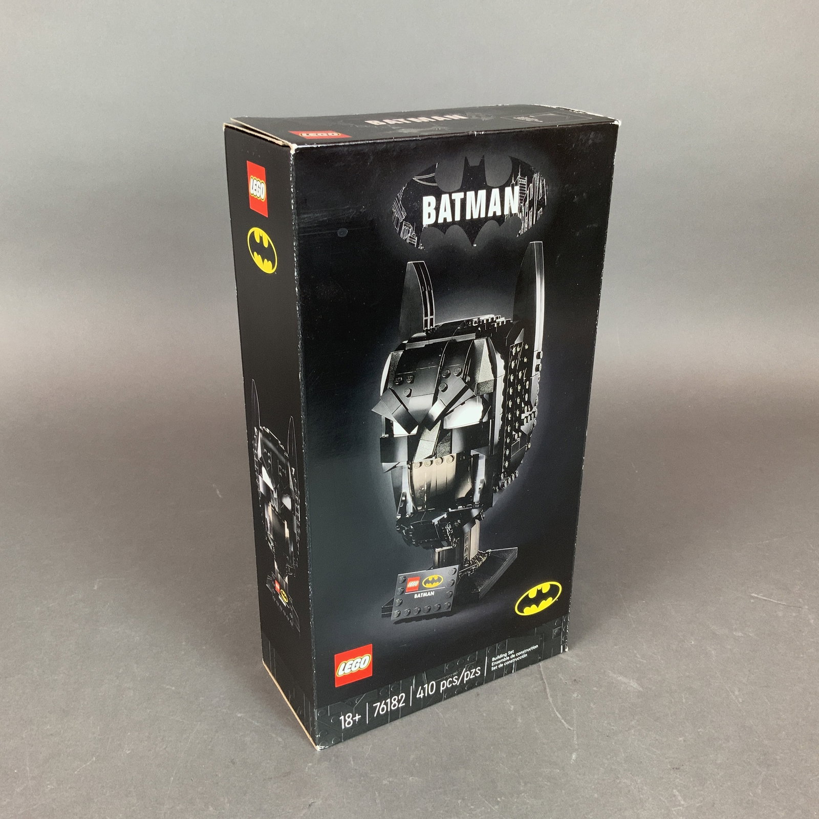 LEGO DC Building Set, Batman 76182 (1 of 3)