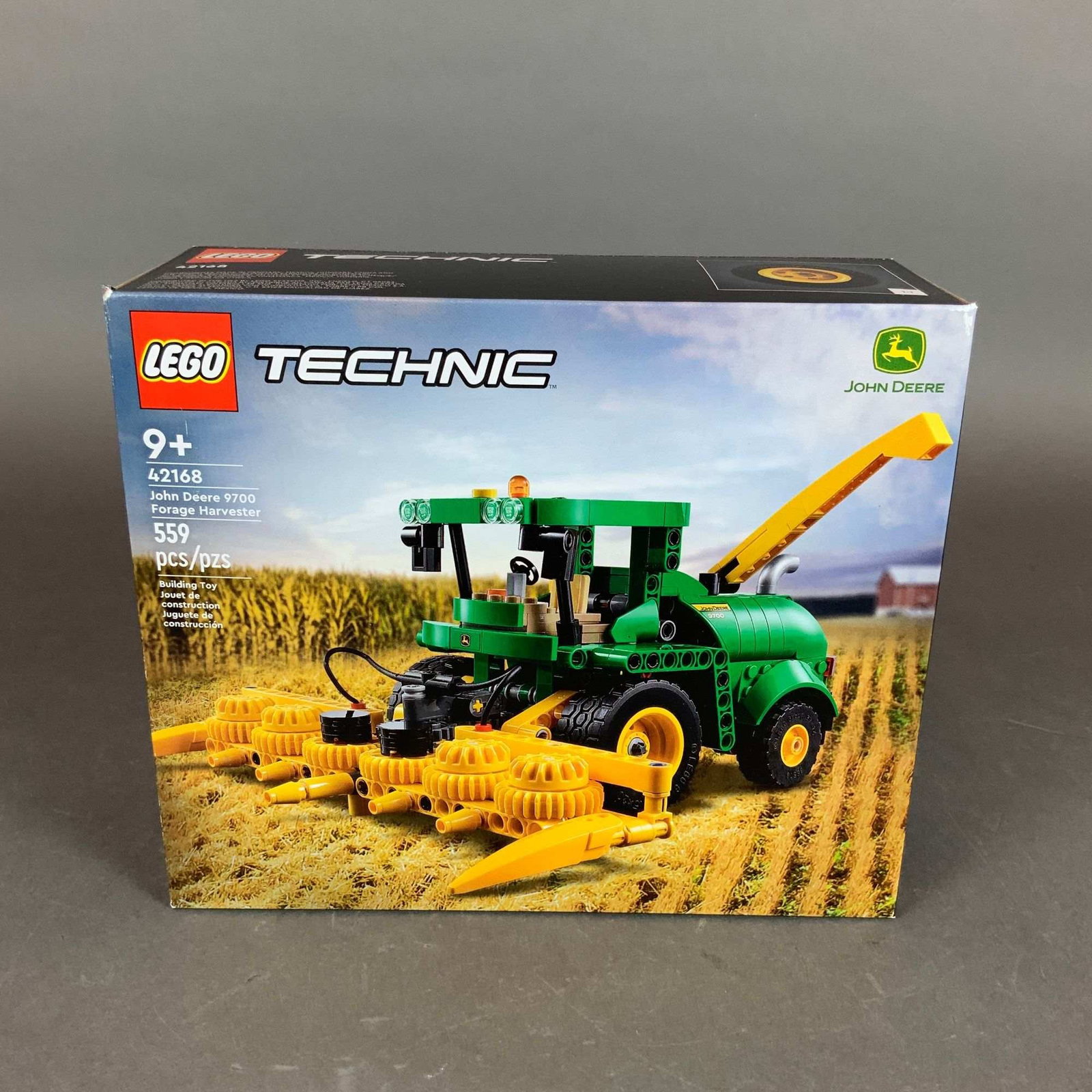 LEGO Technic John Deere 9700 Forage Harvester Building Set 42168 (1 of 3)