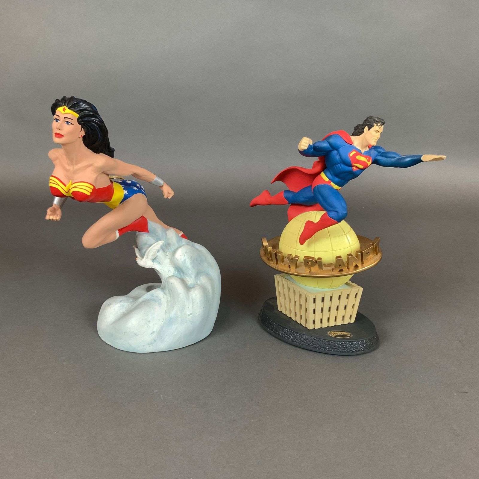 2pc DC Comics Figurines Superman 1996 and Wonder Woman 1995 (1 of 5)