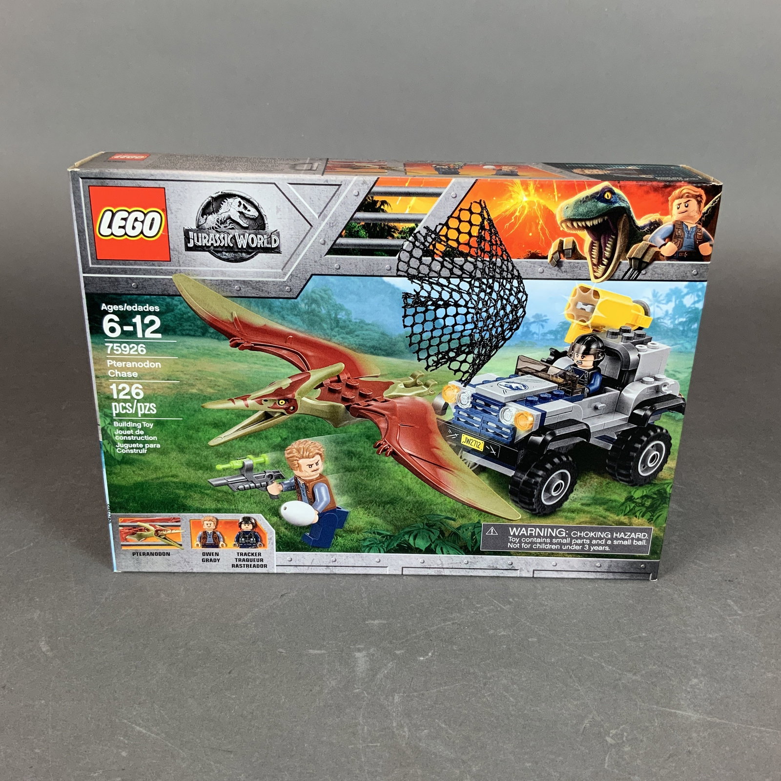 LEGO Jurassic World Pteranodon Chase Set 75926: This is a LEGO Jurassic World building set titled Pteranodon Chase, set number 75926. The set consists of 126 plastic construction components used to build a high-speed pursuit vehicle and a dinosaur 