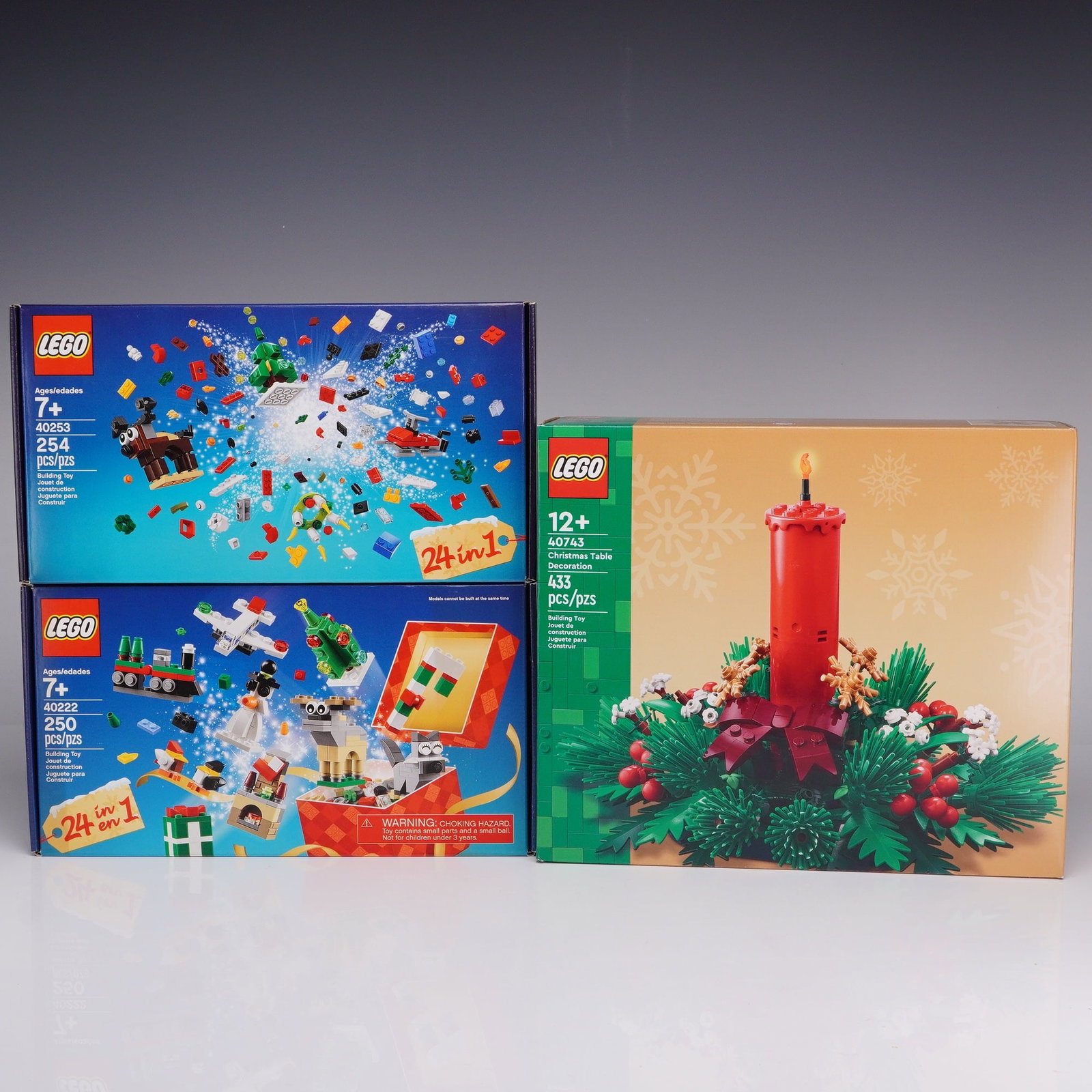 Three LEGO Holiday-Themed Building Sets including Christmas Table Decoration 40743 and Christmas (1 of 2)