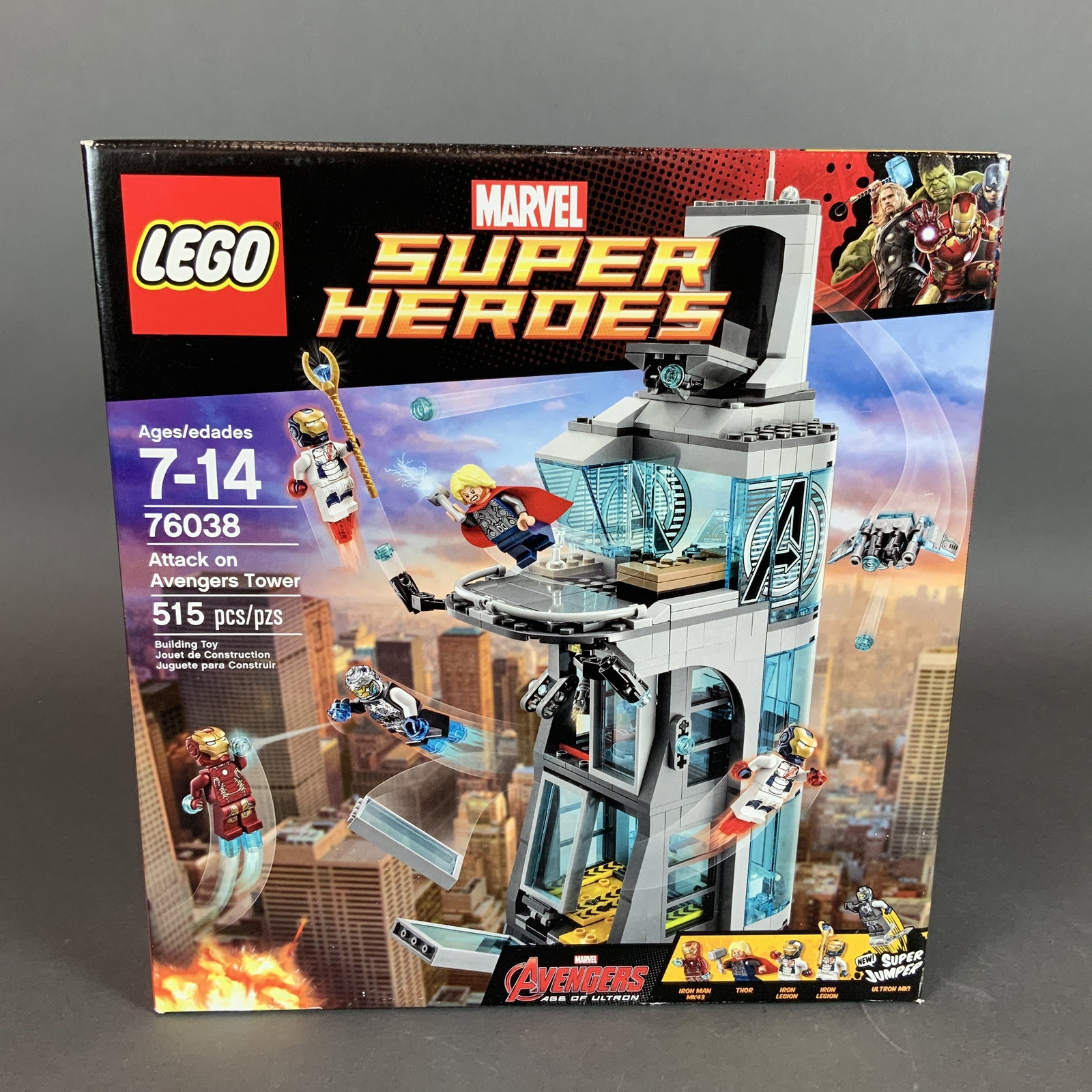 LEGO Marvel Super Heroes Set, Attack on Avengers Tower 76038 (1 of 3)