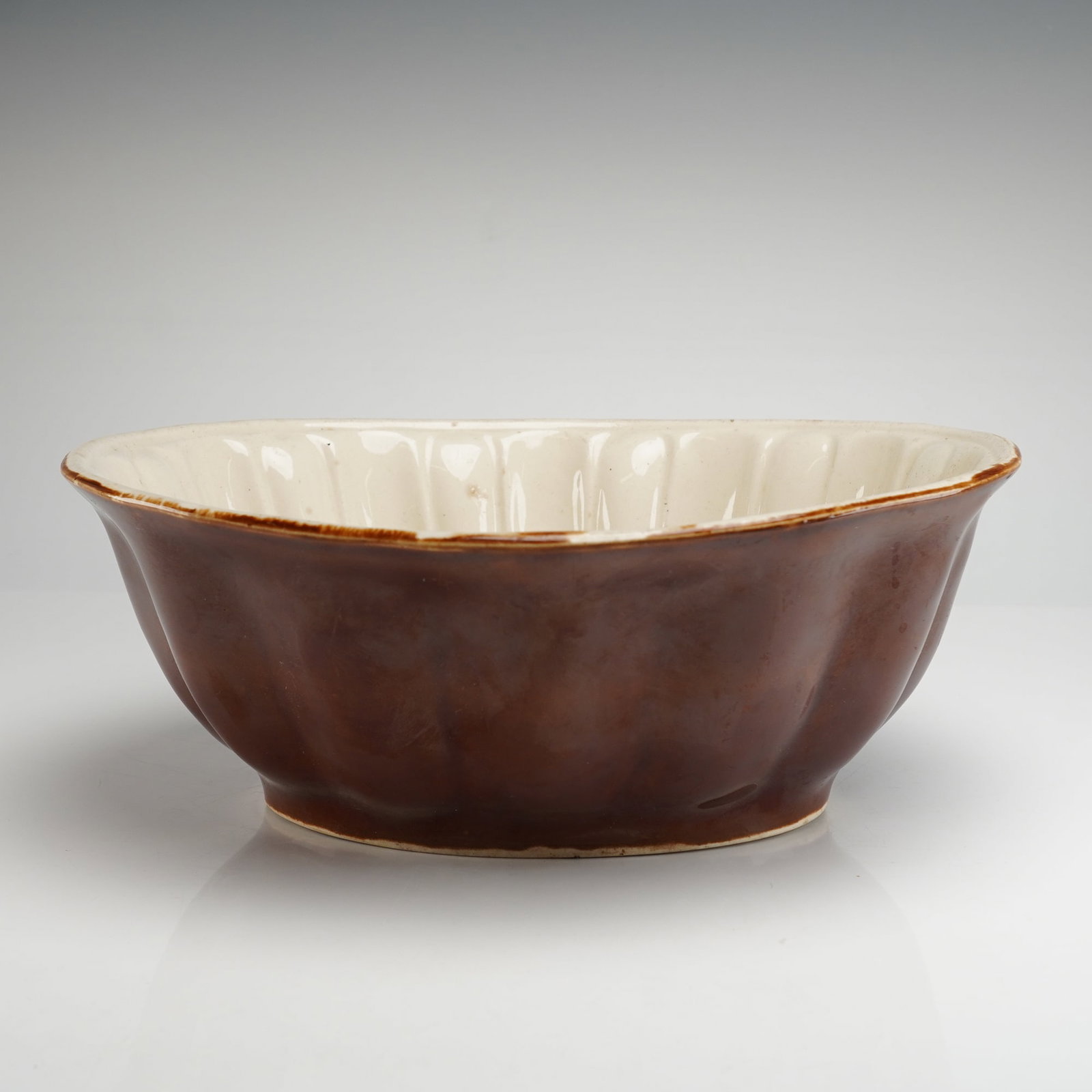 Ceramic Pudding Mold with Grape Relief (1 of 4)
