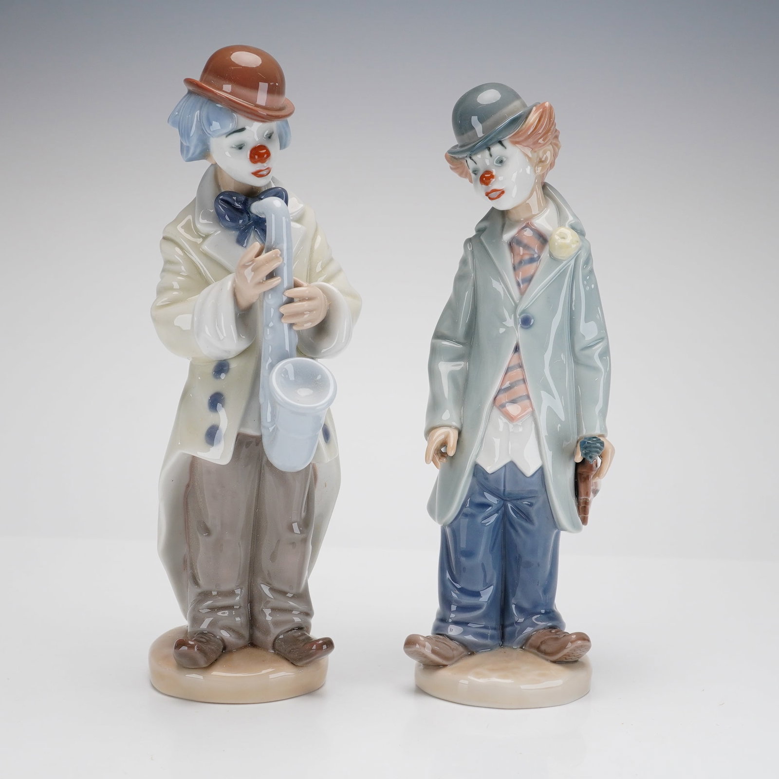 Two Lladro Porcelain Clown Figurines, Sad Sax #1005471 and Circus Sam #1005472 (1 of 4)