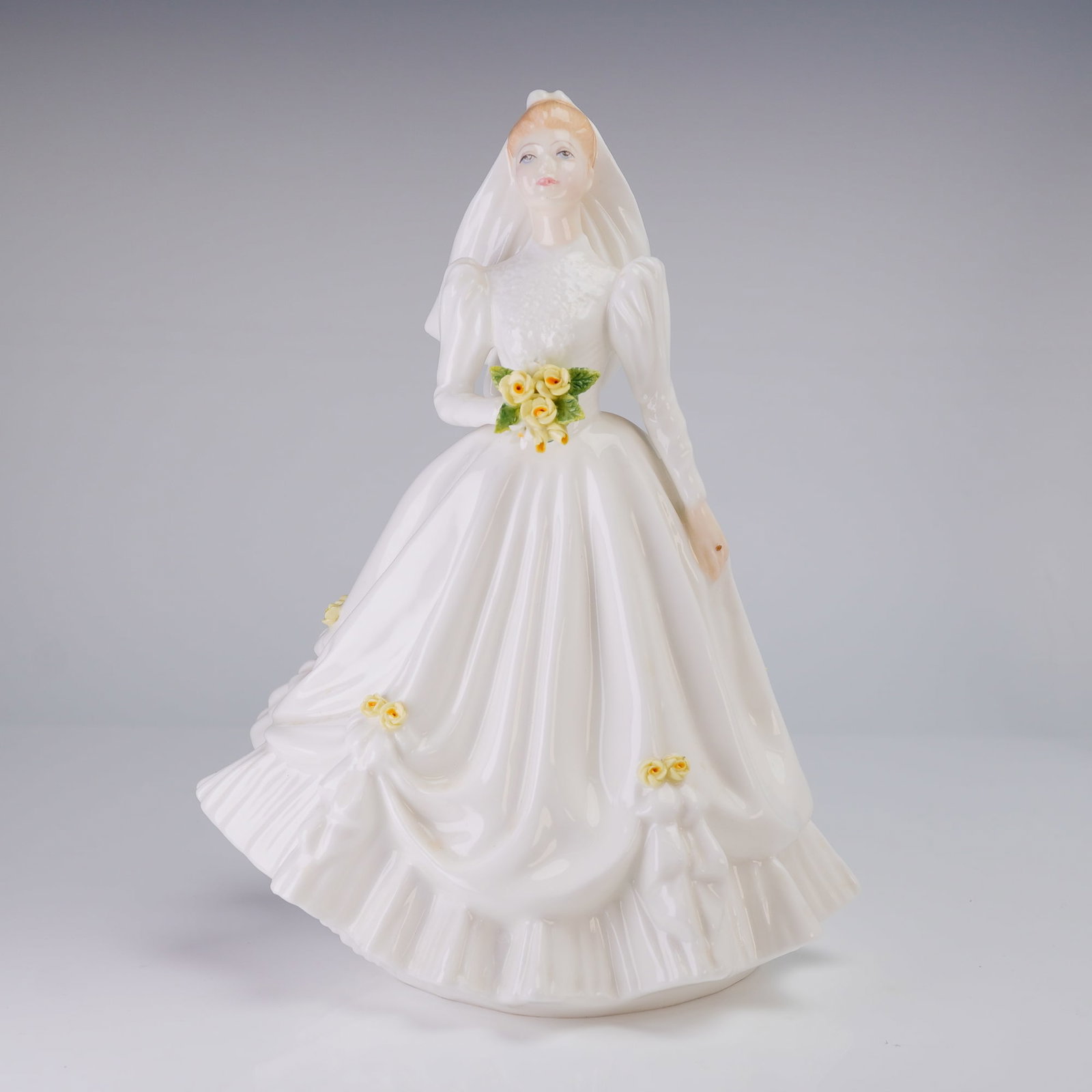 Royal Doulton Bone China Figurine The Bride White HN3284 (1 of 4)