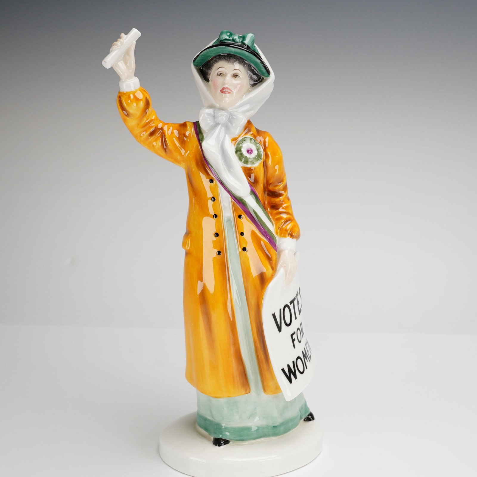 Royal Doulton Figurine Votes for Women HN2816 (1 of 3)