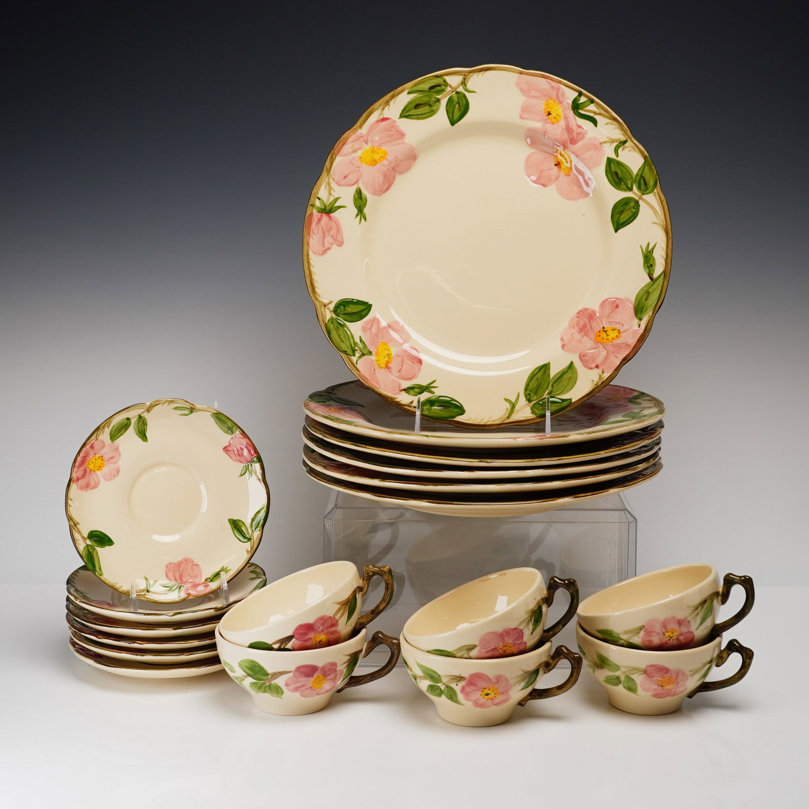 18pc Set of Franciscan Desert Rose Pattern Earthenware (1 of 4)