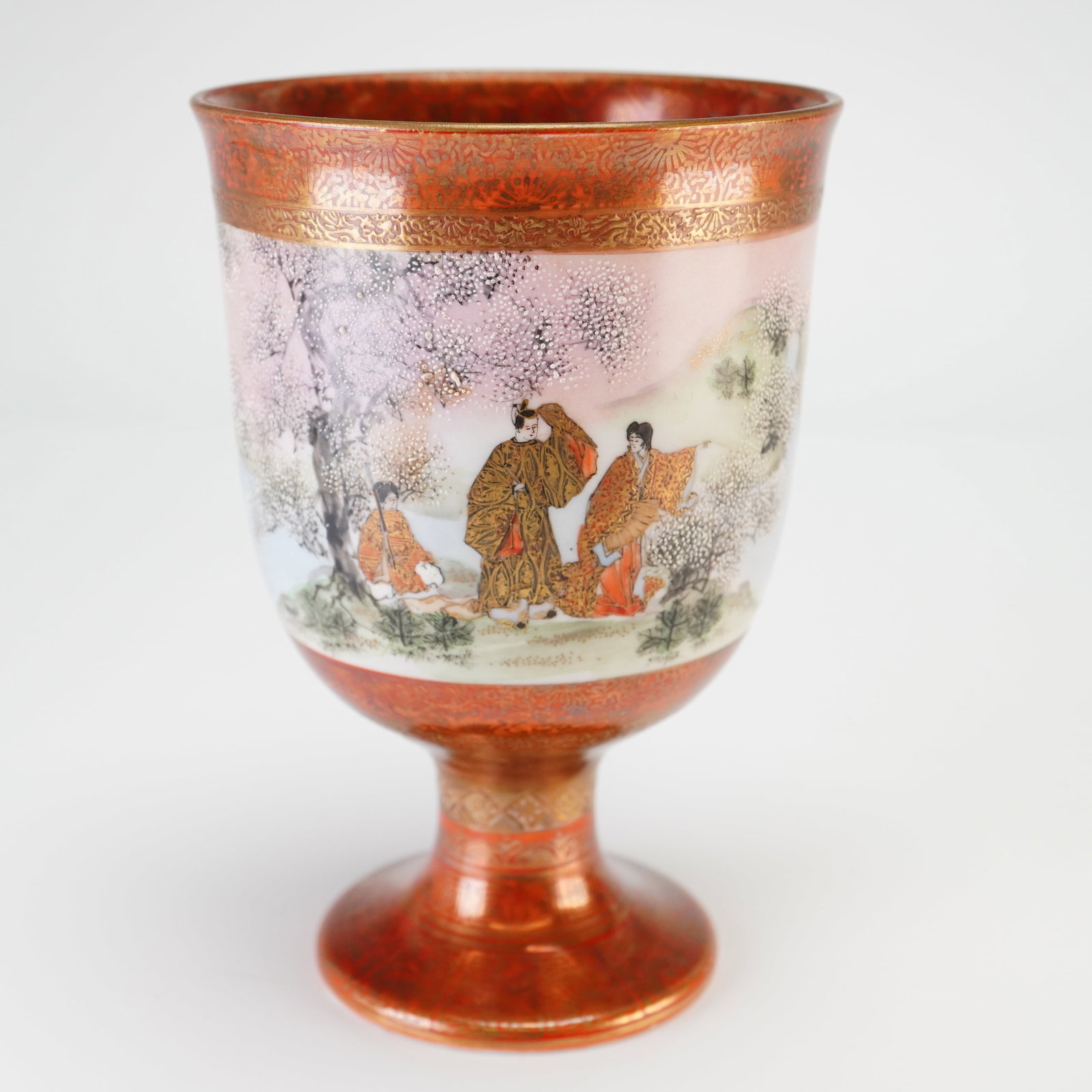 Japanese Meiji Period Kutani Porcelain Footed Cup in the Satsuma Style (1 of 3)