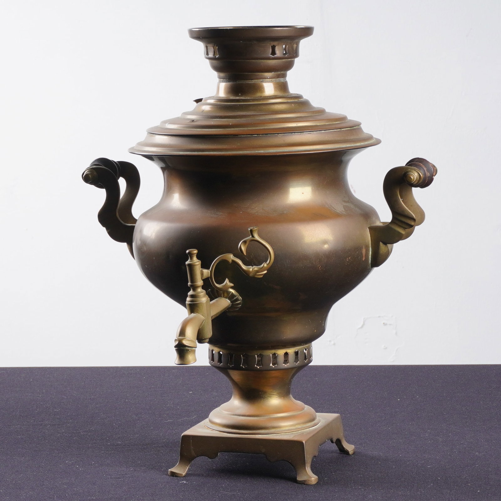 Antique N.A. Vorontsov Russian Brass Samovar (1 of 6)