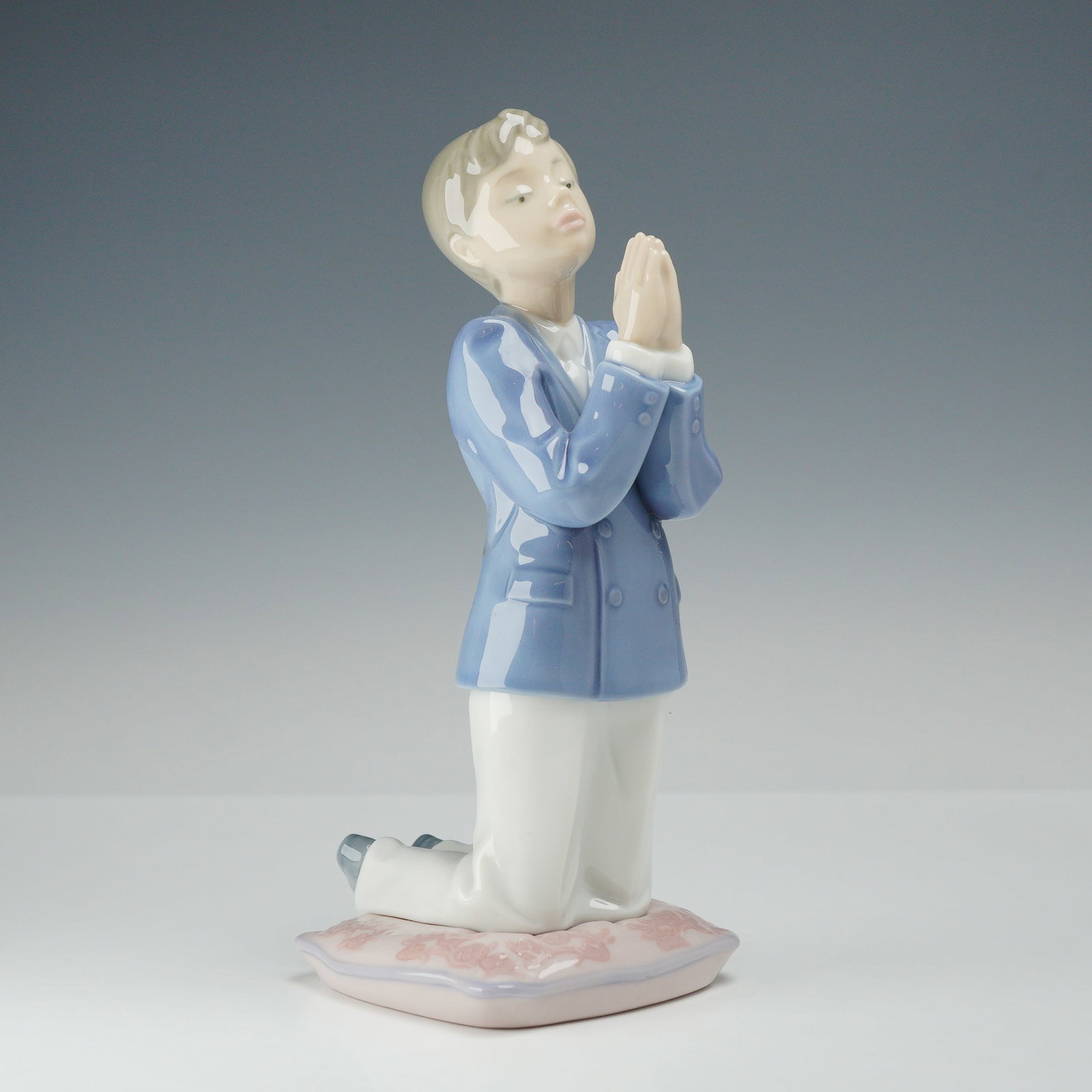 Lladro Porcelain Figurine, Communion Prayer 01006088 (1 of 4)