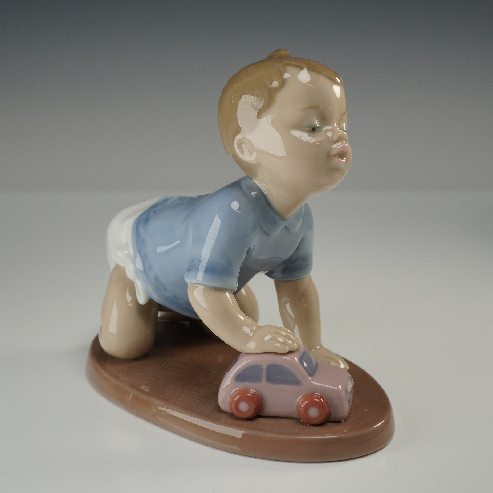 Lladro Ready To Roll Porcelain Figurine 6429 (1 of 4)
