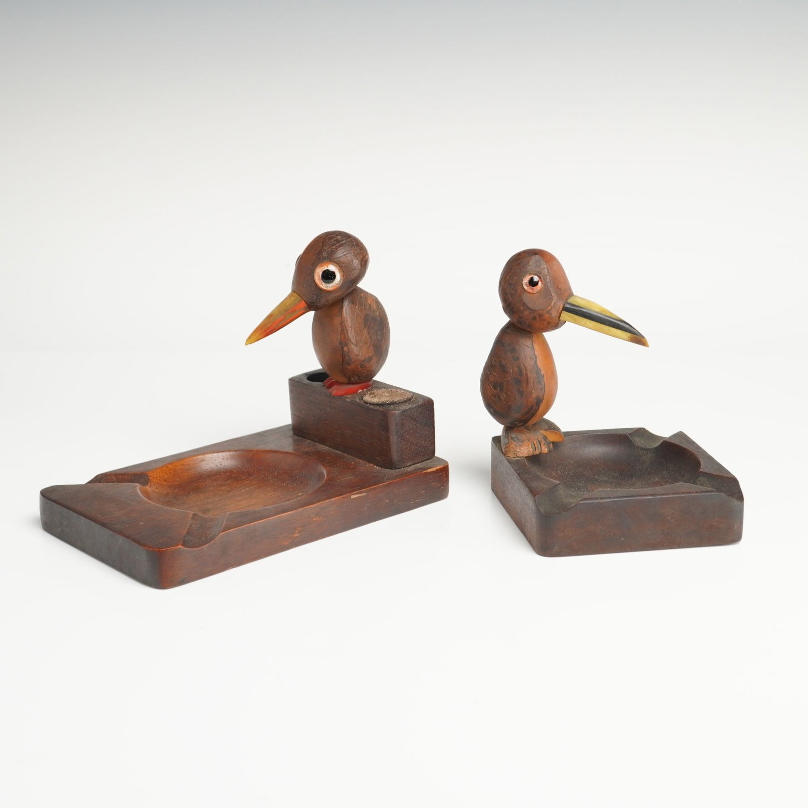Two Noveltic and Ju Ju Wooden Figural Bird Ashtrays (1 of 4)