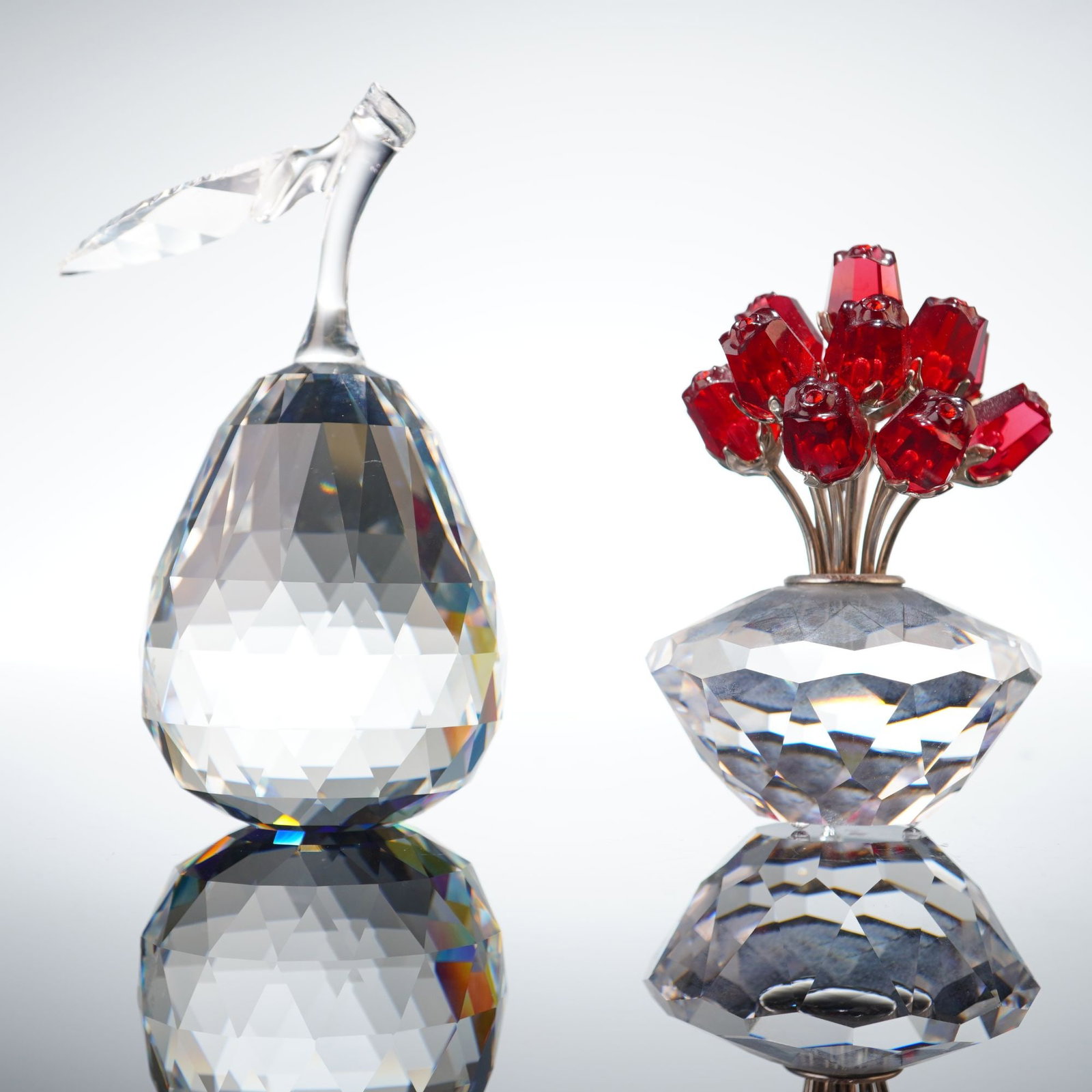 2pc Swarovski Crystal Figurines, Sparkling Fruit Pear and Rose Bouquet (1 of 3)