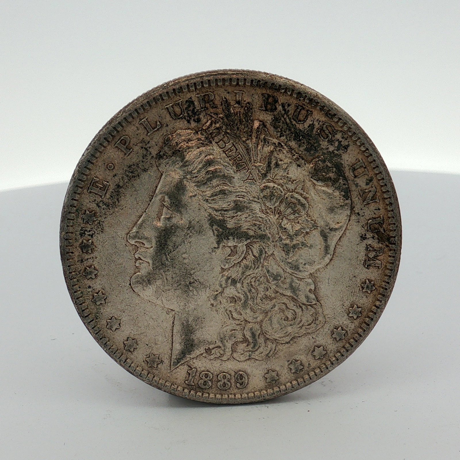 1889 US Morgan Silver Dollar Coin Circulated (1 of 2)