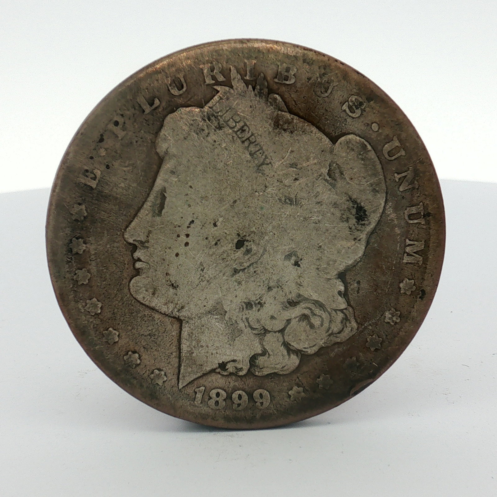 US 1899-O Morgan Silver Dollar (1 of 2)