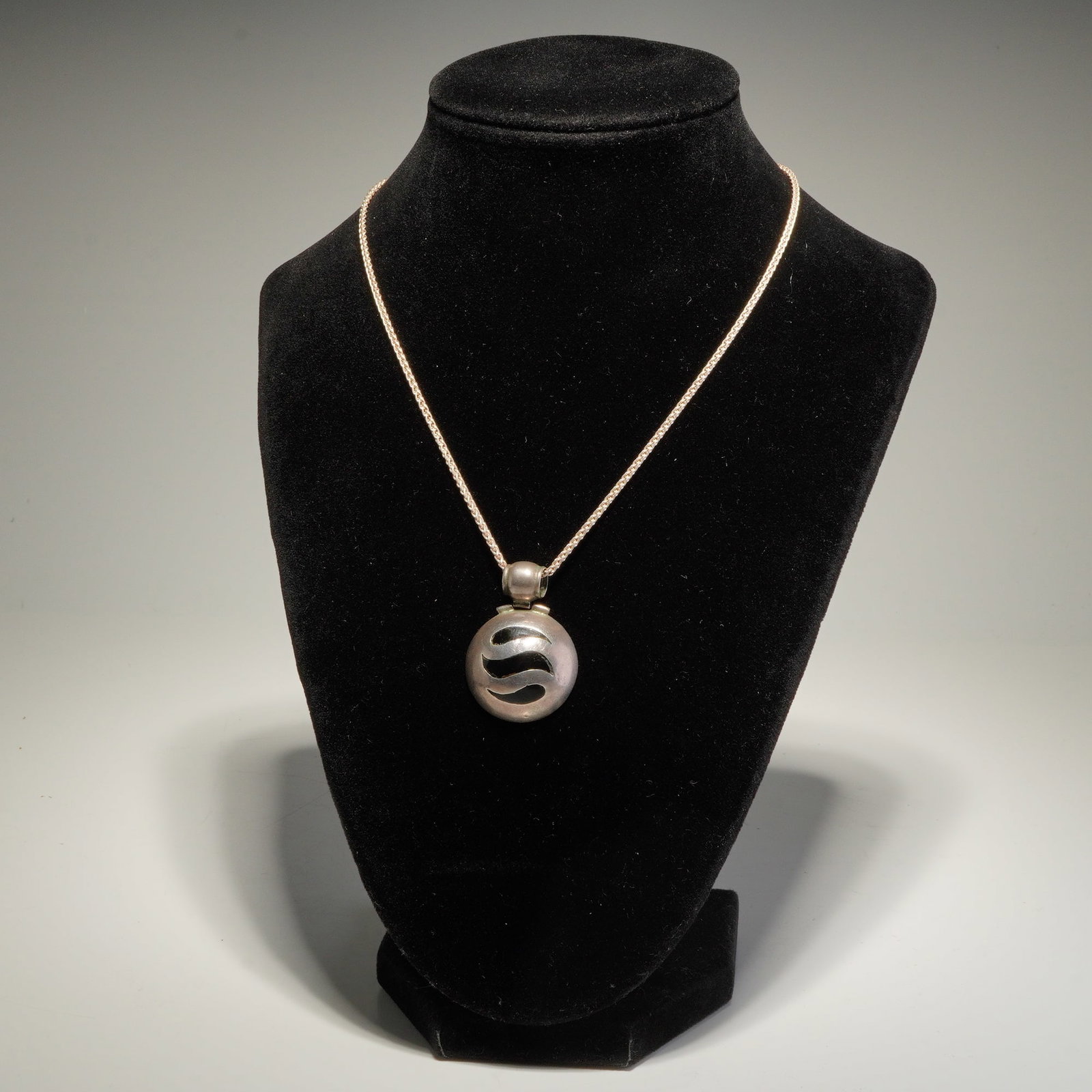 Fine Silver Wave Motif Pendant Necklace on Italian Sterling Silver Chain (1 of 3)