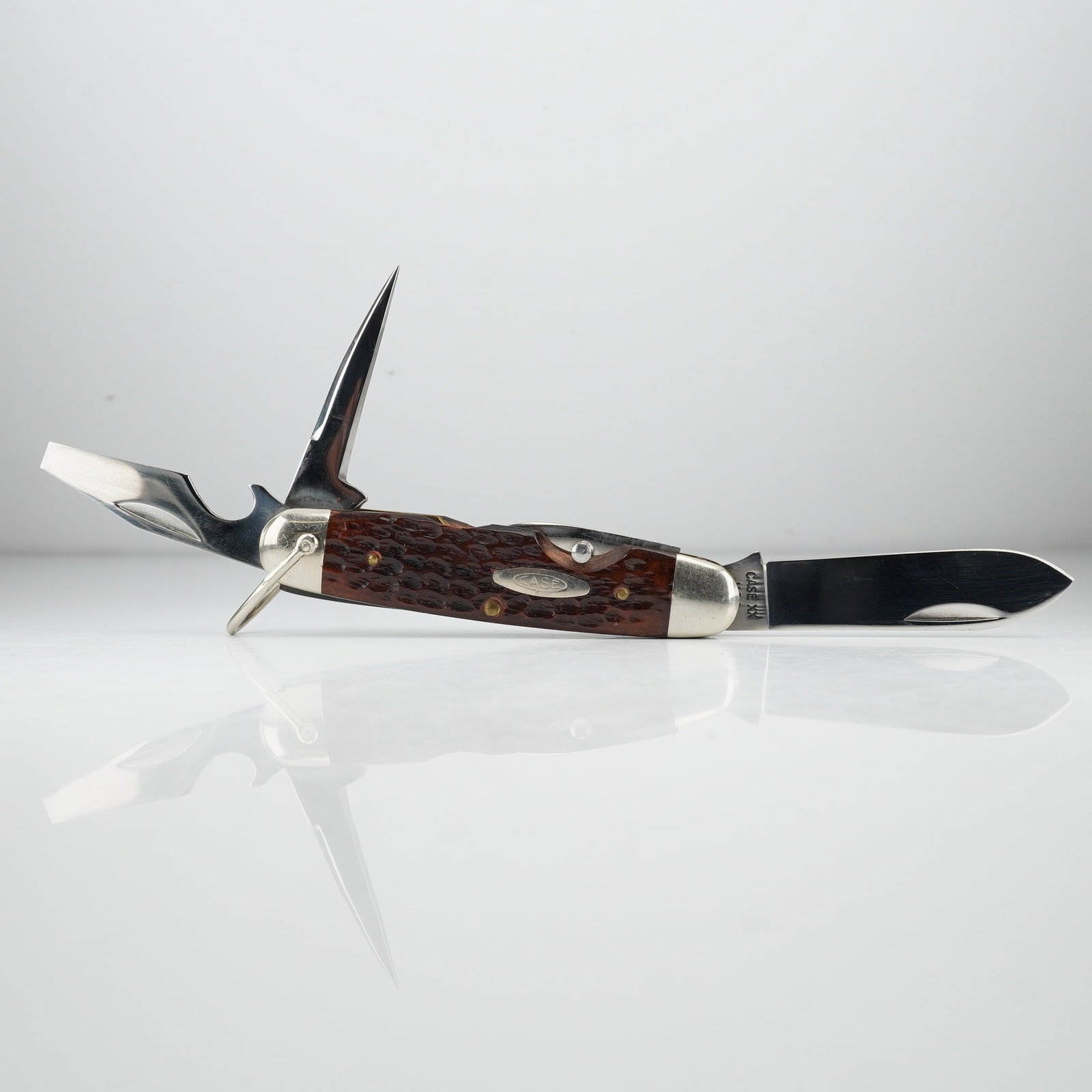 W.R. Case and Sons Scout Utility Folding Knife with Four Blades (1 of 5)