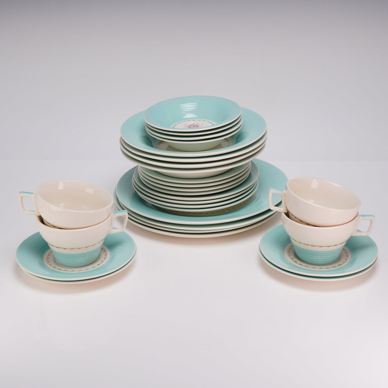 27pc Limoges China Company Cotillion Blue Pattern Blue Flowered China Service for 4 (1 of 3)