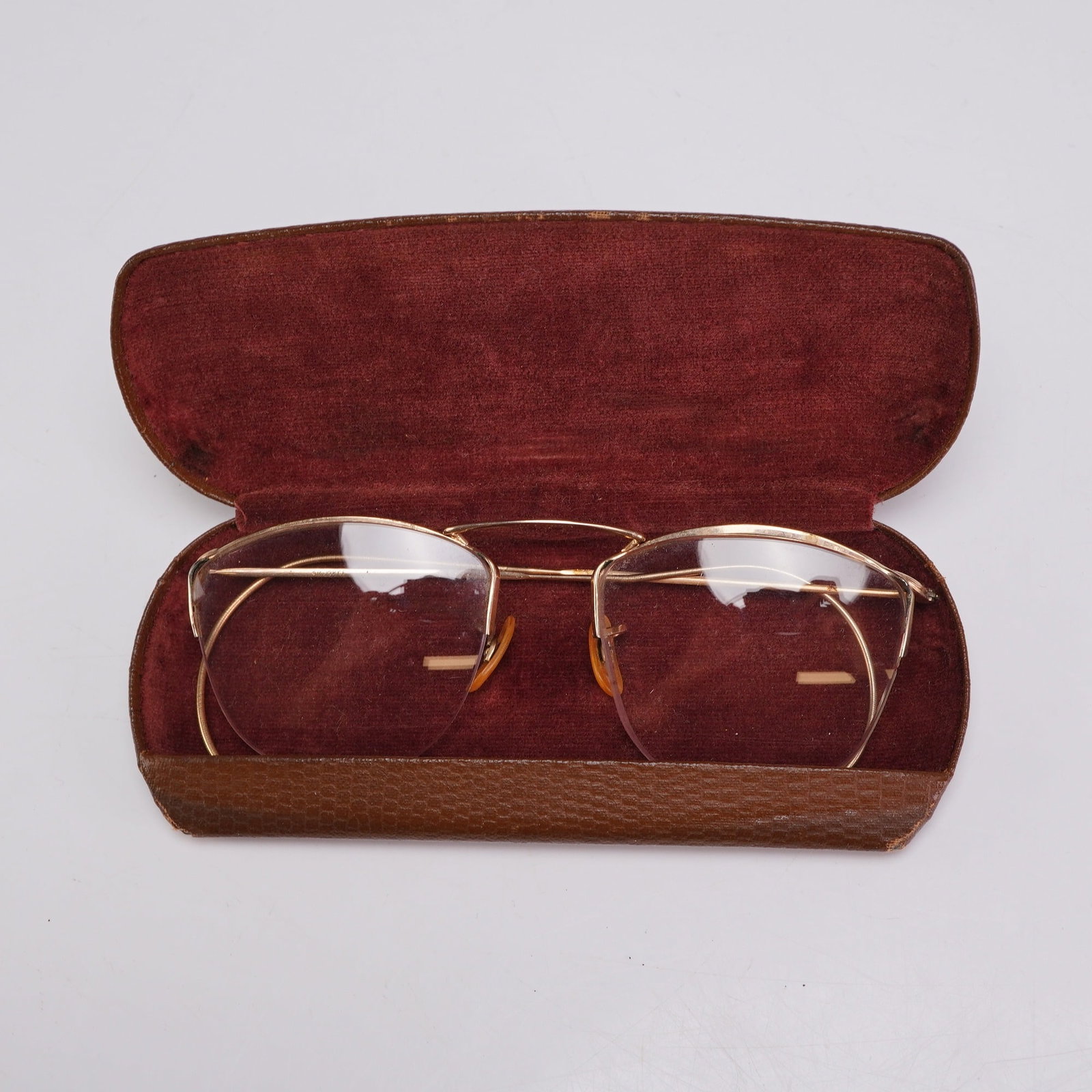 Shuron 1/10 12K Gold-Filled Rimless Eyeglasses with Case (1 of 4)