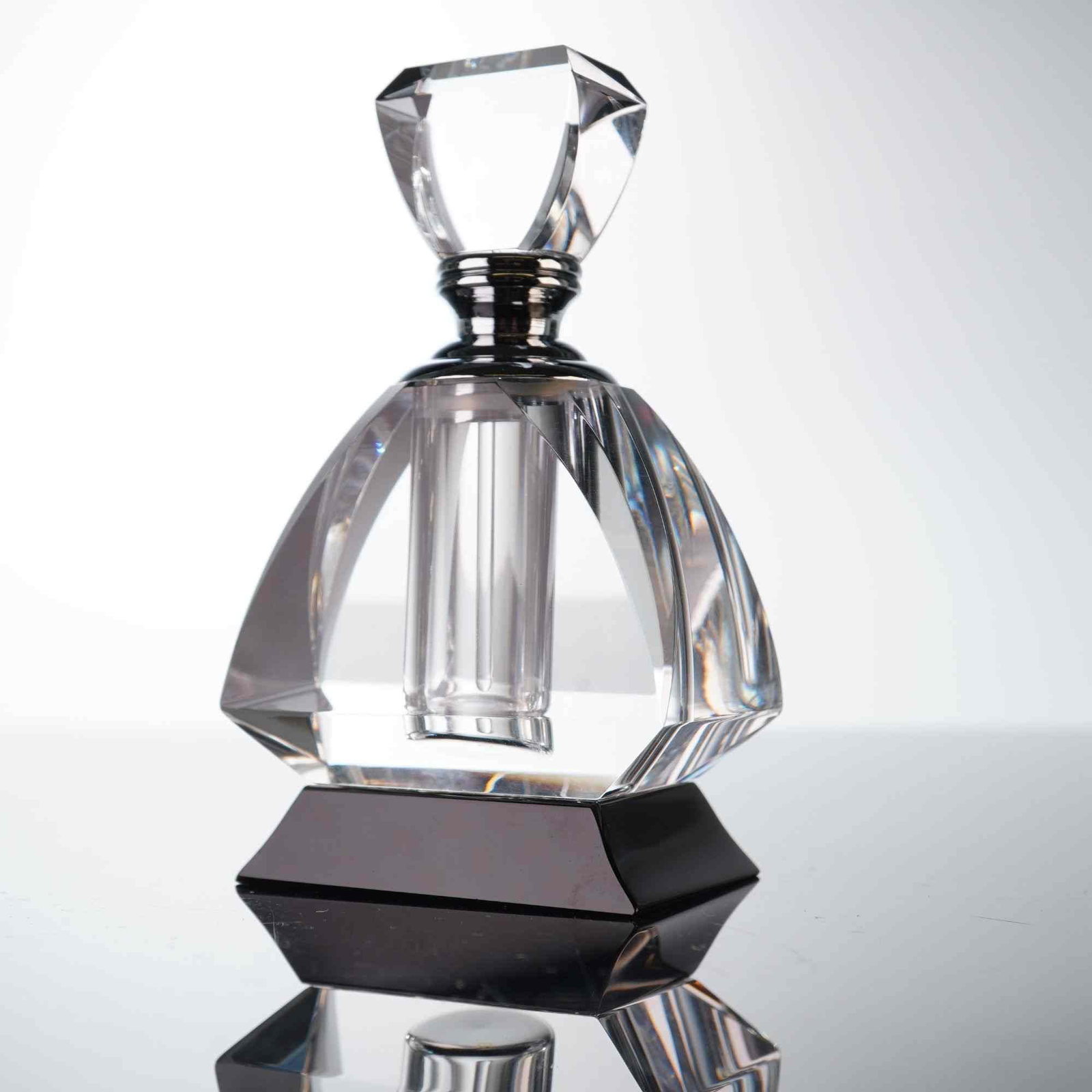 Modernist Studio Art Glass Perfume Bottle and Stopper (1 of 3)