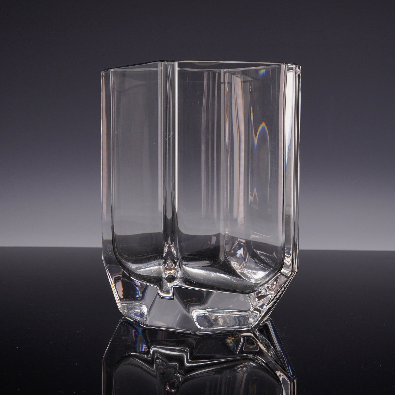 Kosta Boda Plaza Crystal Vase (1 of 4)