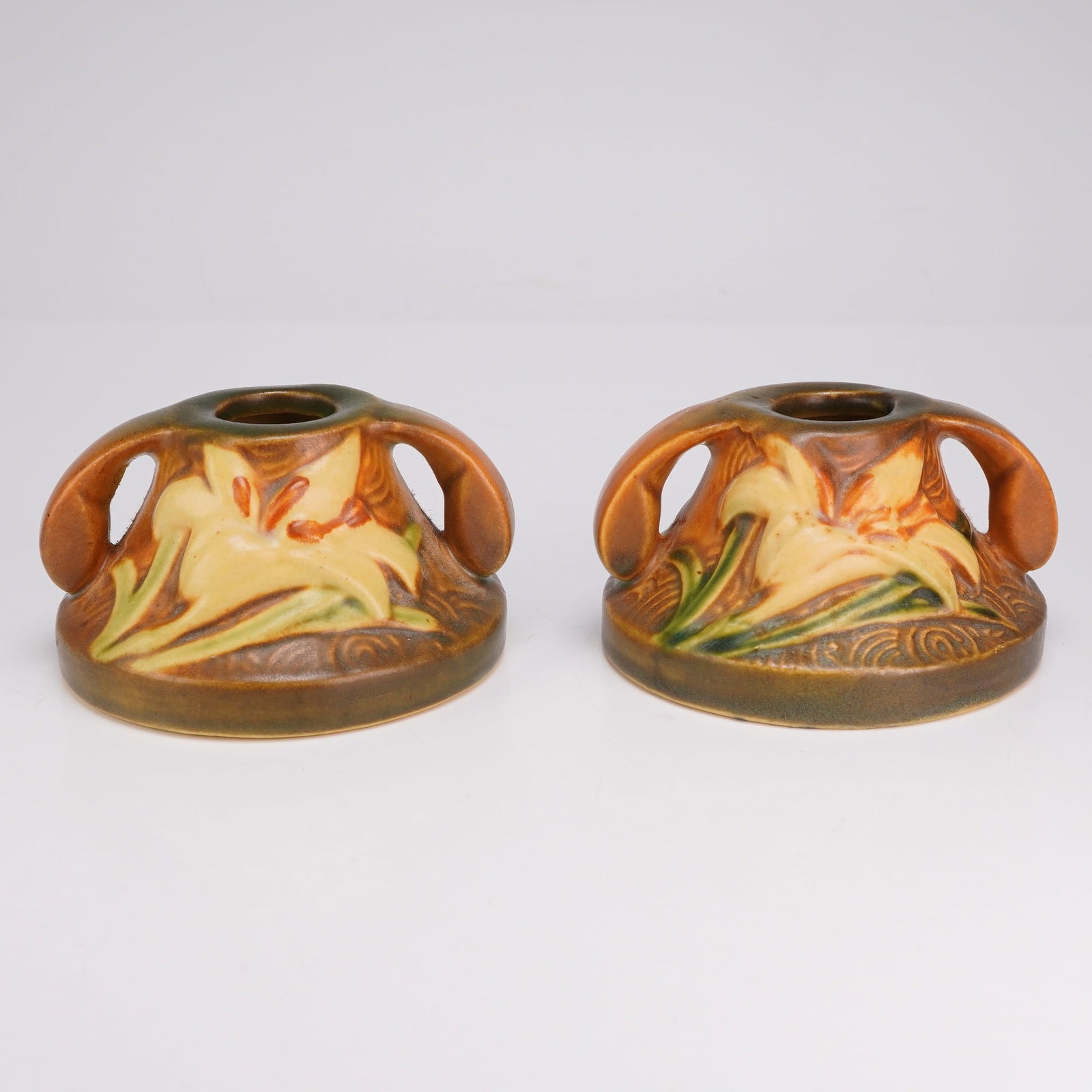 Pair of Roseville Pottery Candlestick Holders, Zephyr Lily Brown1162-2 (1 of 3)