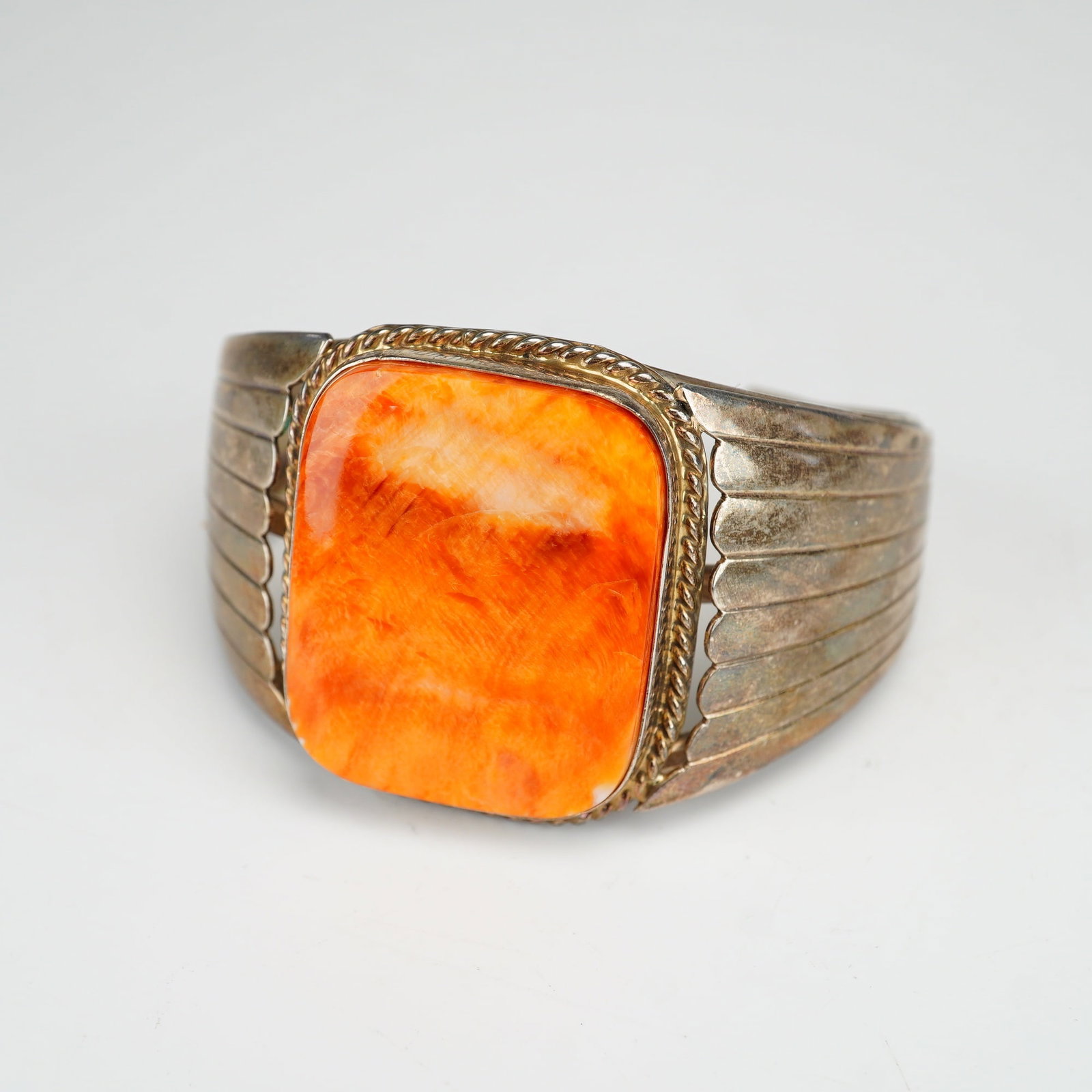 Native American Sterling Silver and Spiny Oyster Cuff Bracelet (1 of 3)