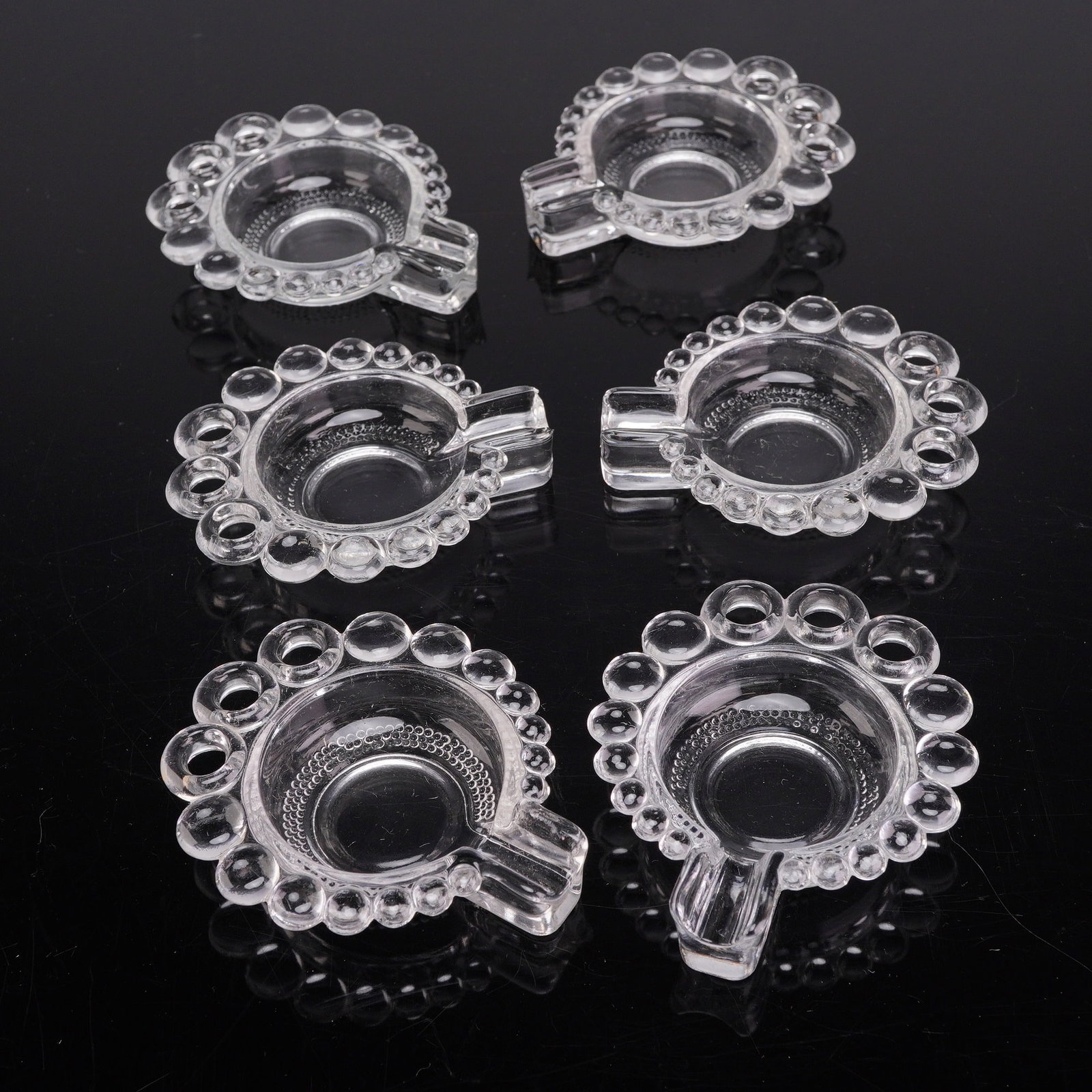 6pc Bubble Glass Individual Ashtrays (1 of 3)
