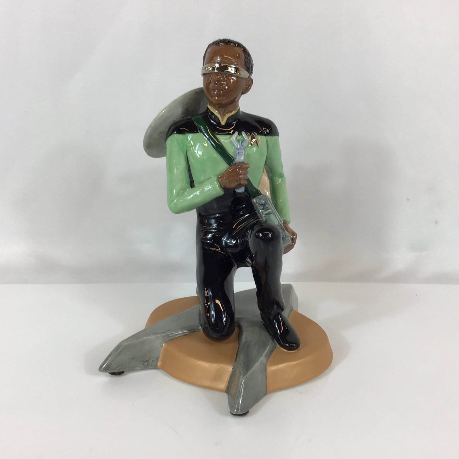 Kevin Francis Ceramics Star Trek Geordi La Forge Prototype Toby Jug: A glazed ceramic toby jug produced by Kevin Francis Ceramics, depicting the character Lieutenant Commander Geordi La Forge from the television series Star Trek: The Next Generation. The figure is mode