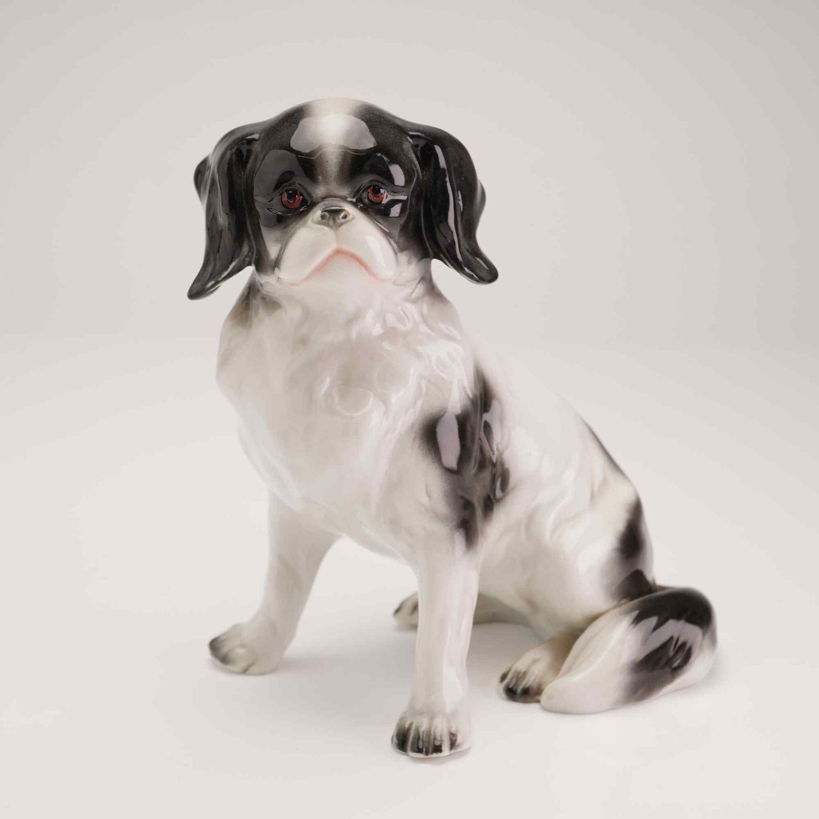 Goebel Porcelain Japanese Chin Dog Figurine (1 of 3)