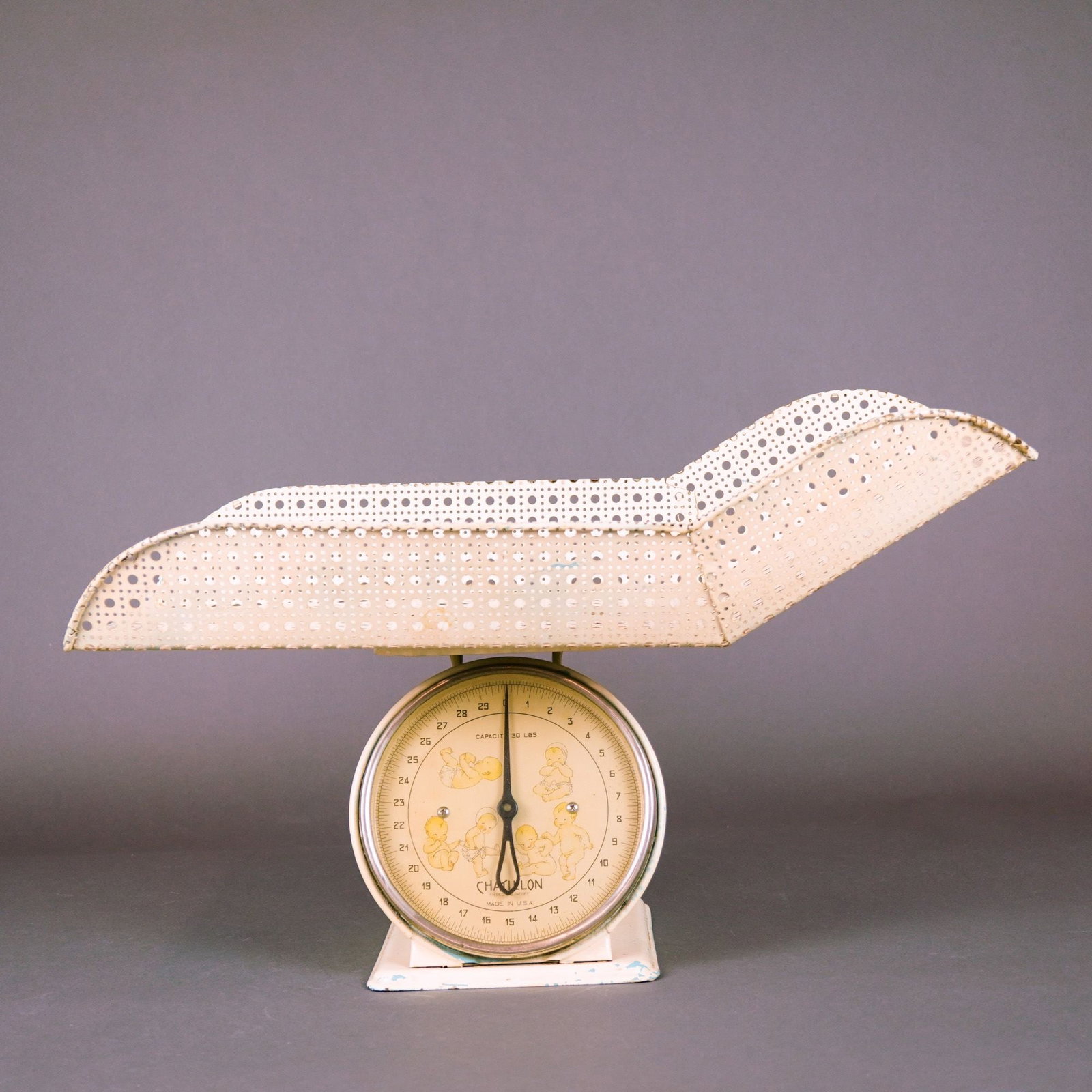 Chatillon Mechanical Infant Scale, Mid-20th Century (1 of 3)