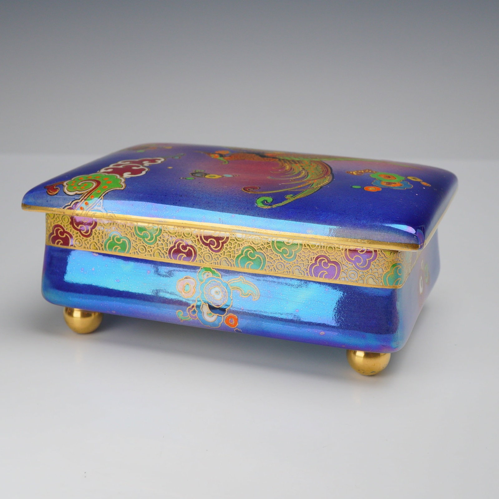 Carlton Ware Iridescent Luster Chinoiserie Lidded Box (1 of 3)