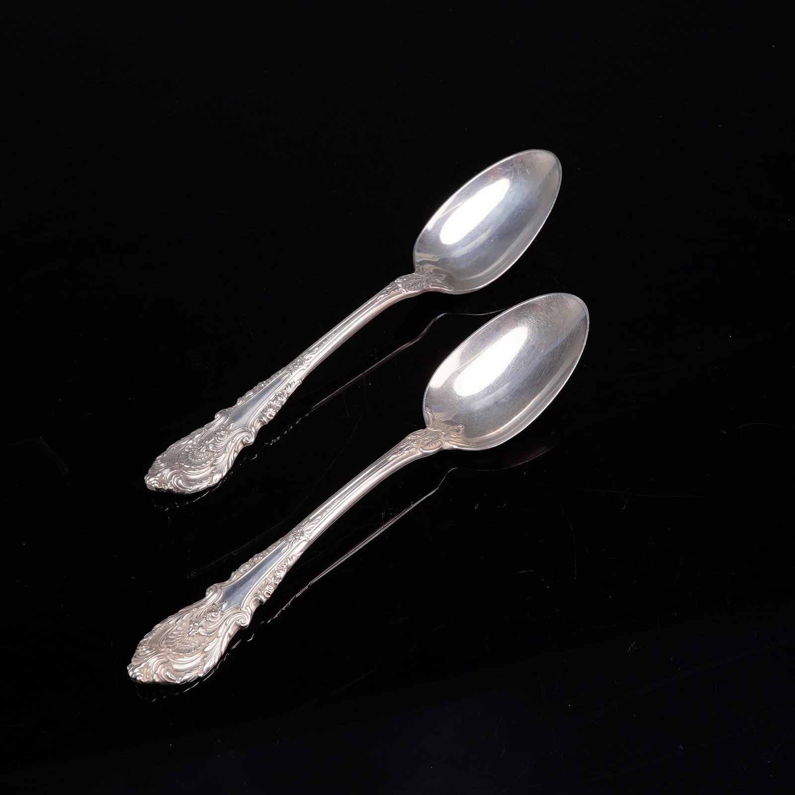 A Pair of Wallace Sterling Silver Teaspoons in the Sir Christopher Pattern (1 of 3)