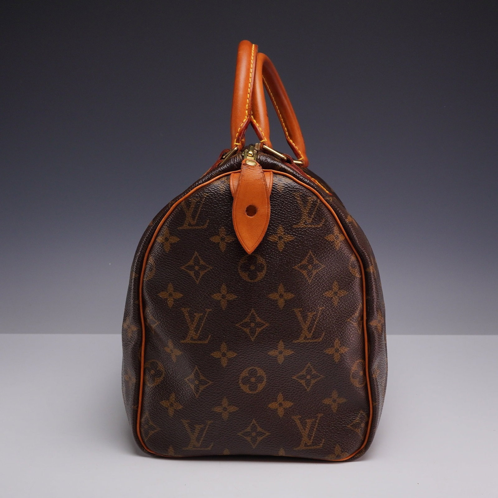 Louis Vuitton Monogram Speedy 30 Handbag - 2
