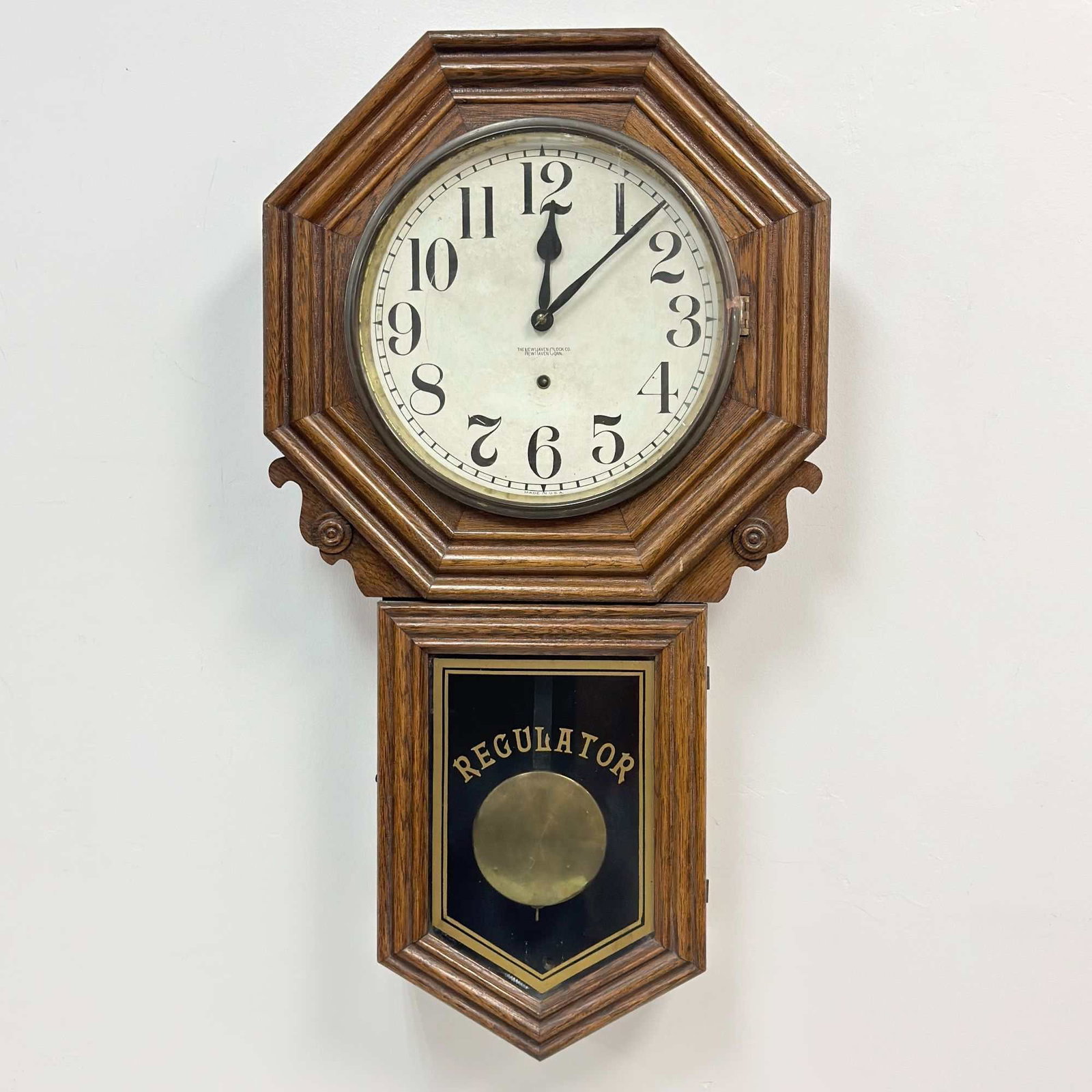 New Haven Clock Co. Erie Regulator Oak Wall Clock (1 of 5)
