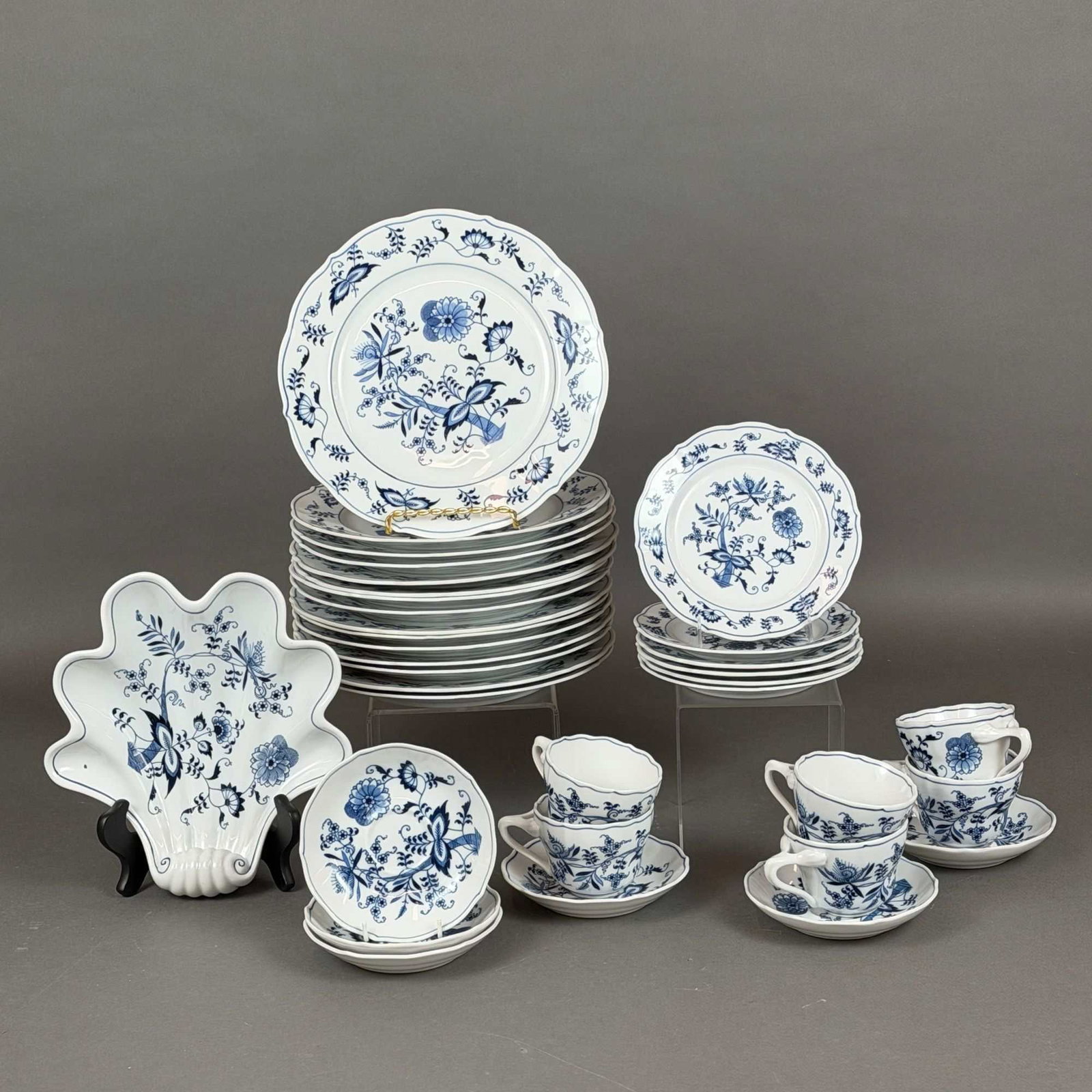 34pc Blue Danube Porcelain Dinnerware Set (1 of 4)
