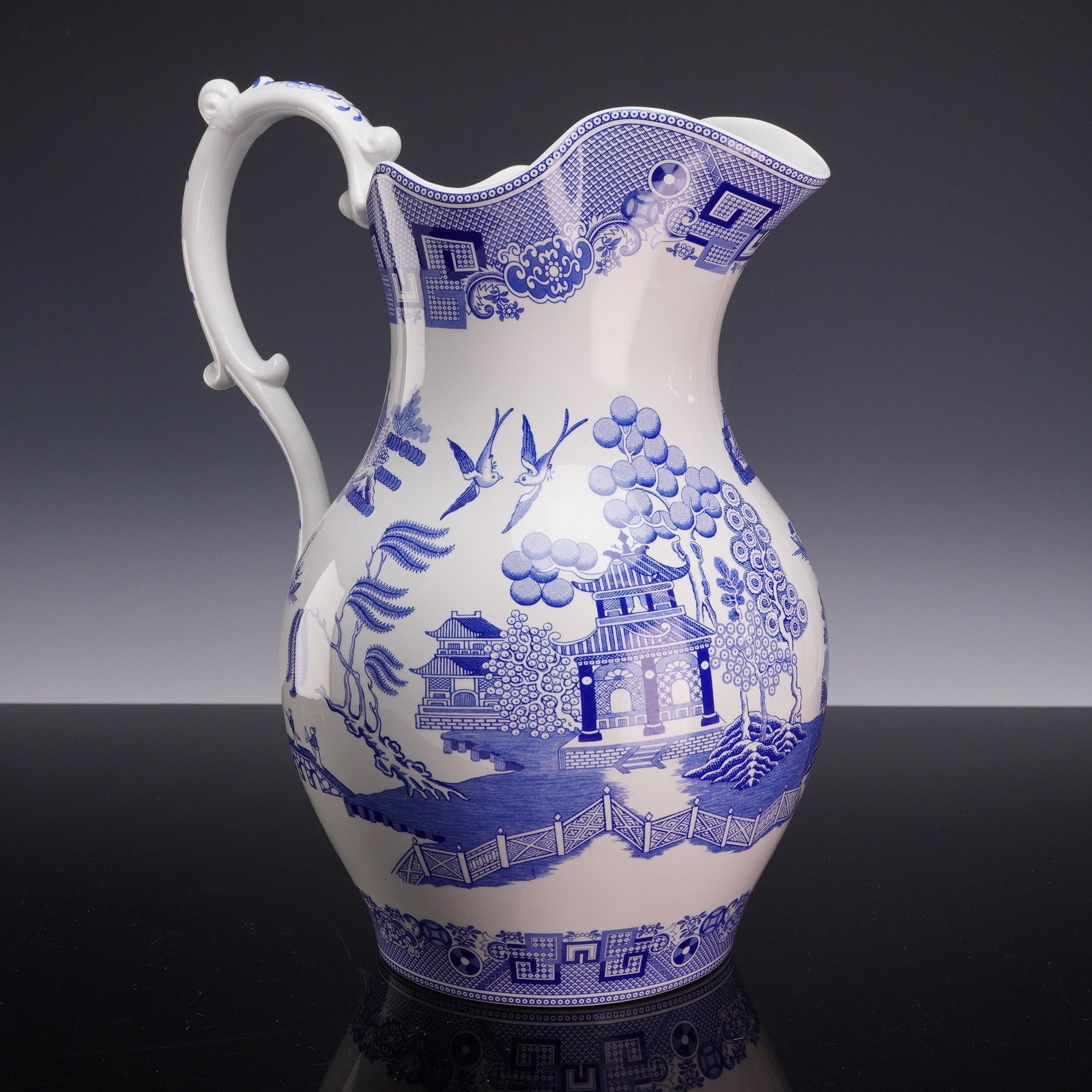 Spode for Williams-Sonoma Home Blue Willow Pitcher (1 of 3)