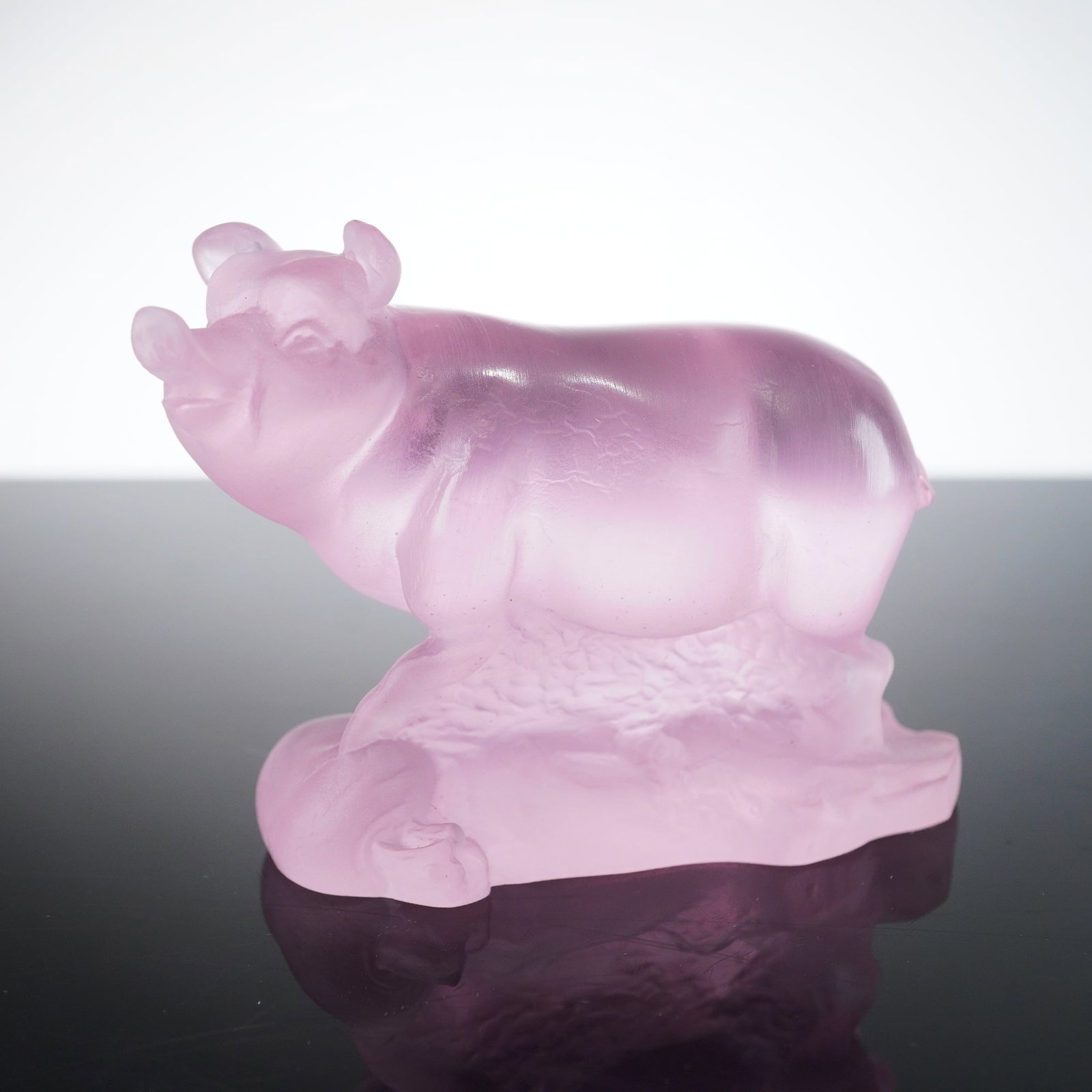 Daum France P?te de Verre Glass Pink Pig Figurine (1 of 4)