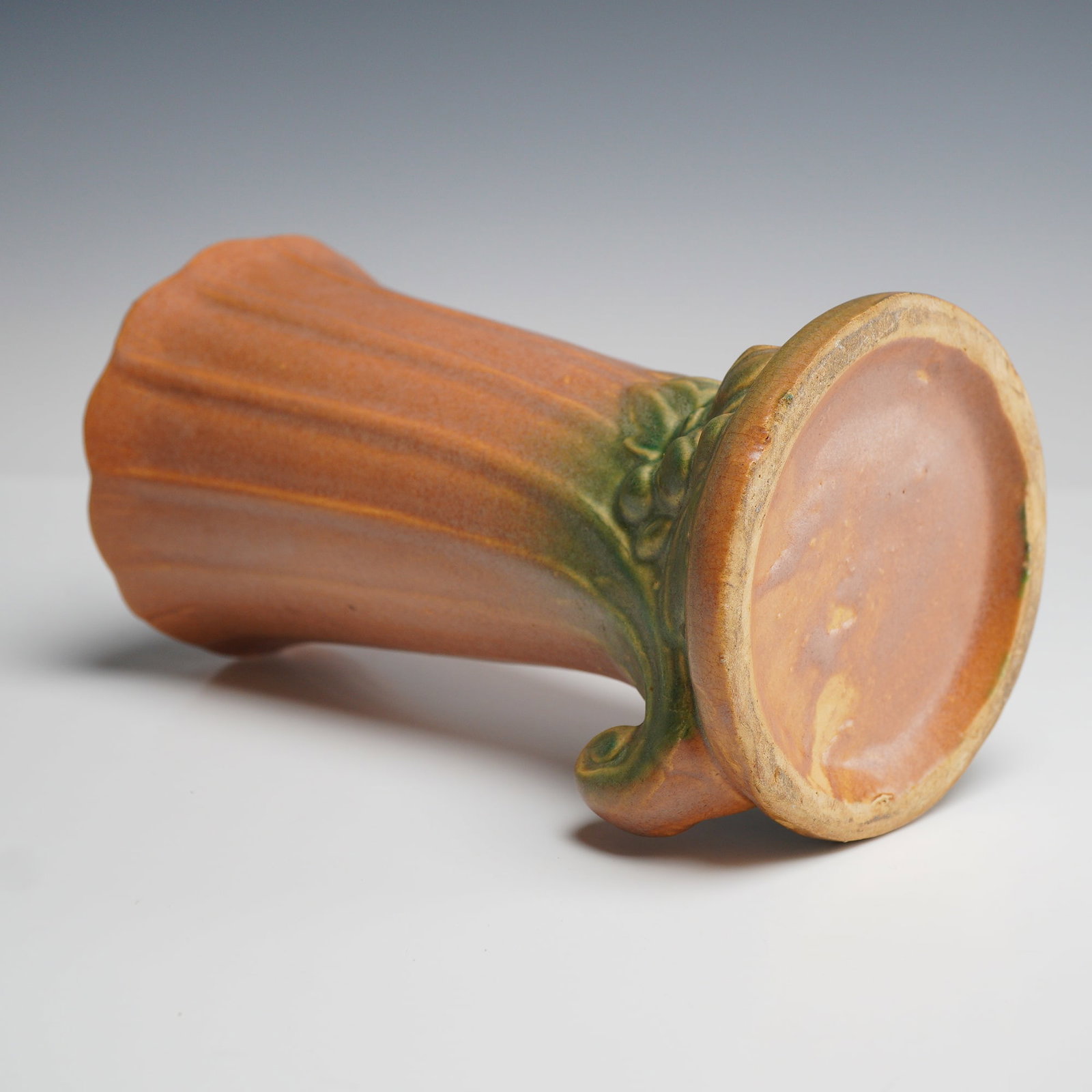McCoy Pottery Cornucopia Vase - 3