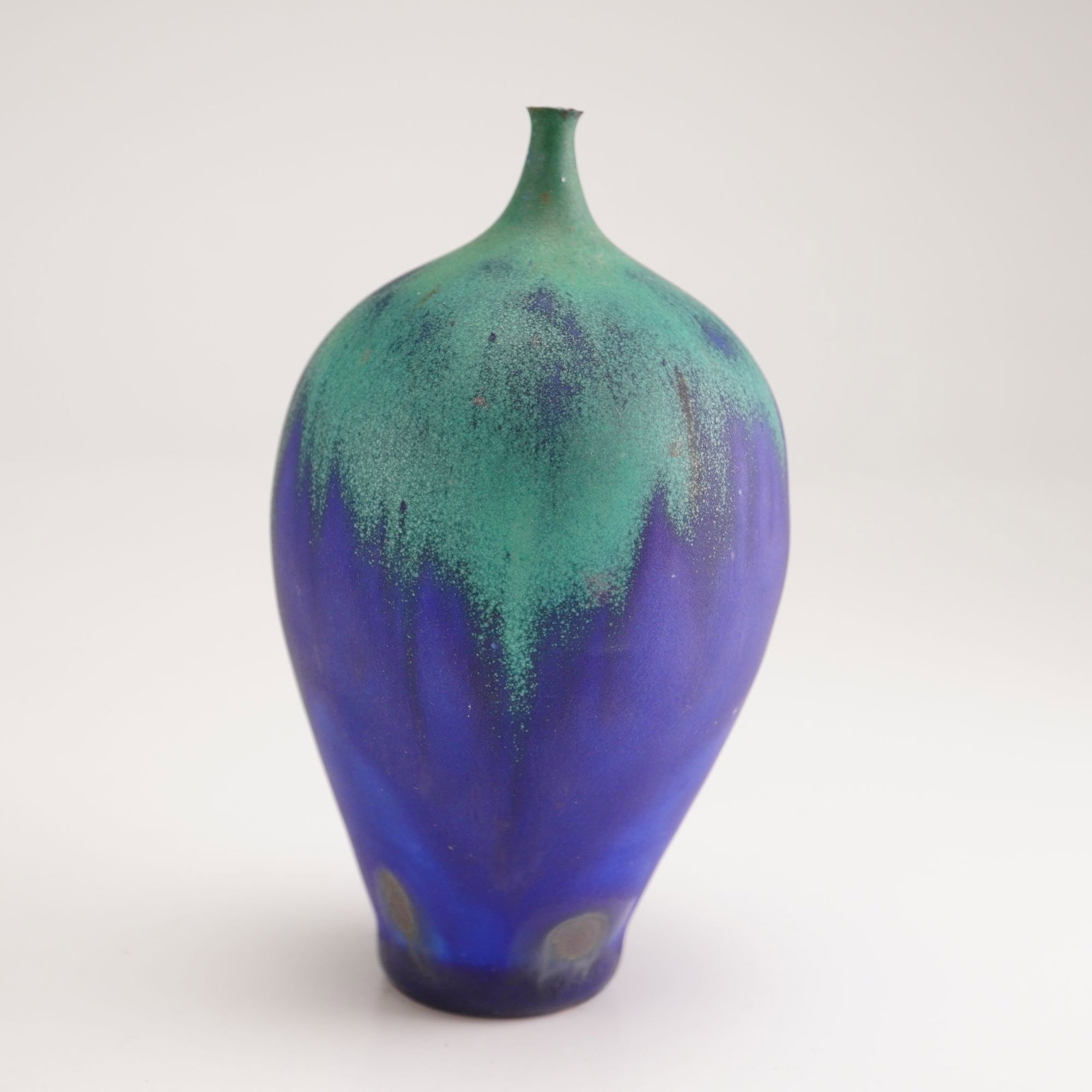 Rose Cabat (American, 1914-2015) Blue and Green Feelie Vase (1 of 3)