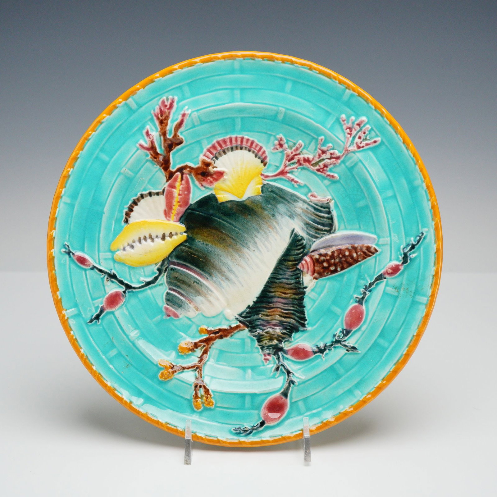 Wedgwood Majolica Shell and Seaweed Plate (1 of 3)