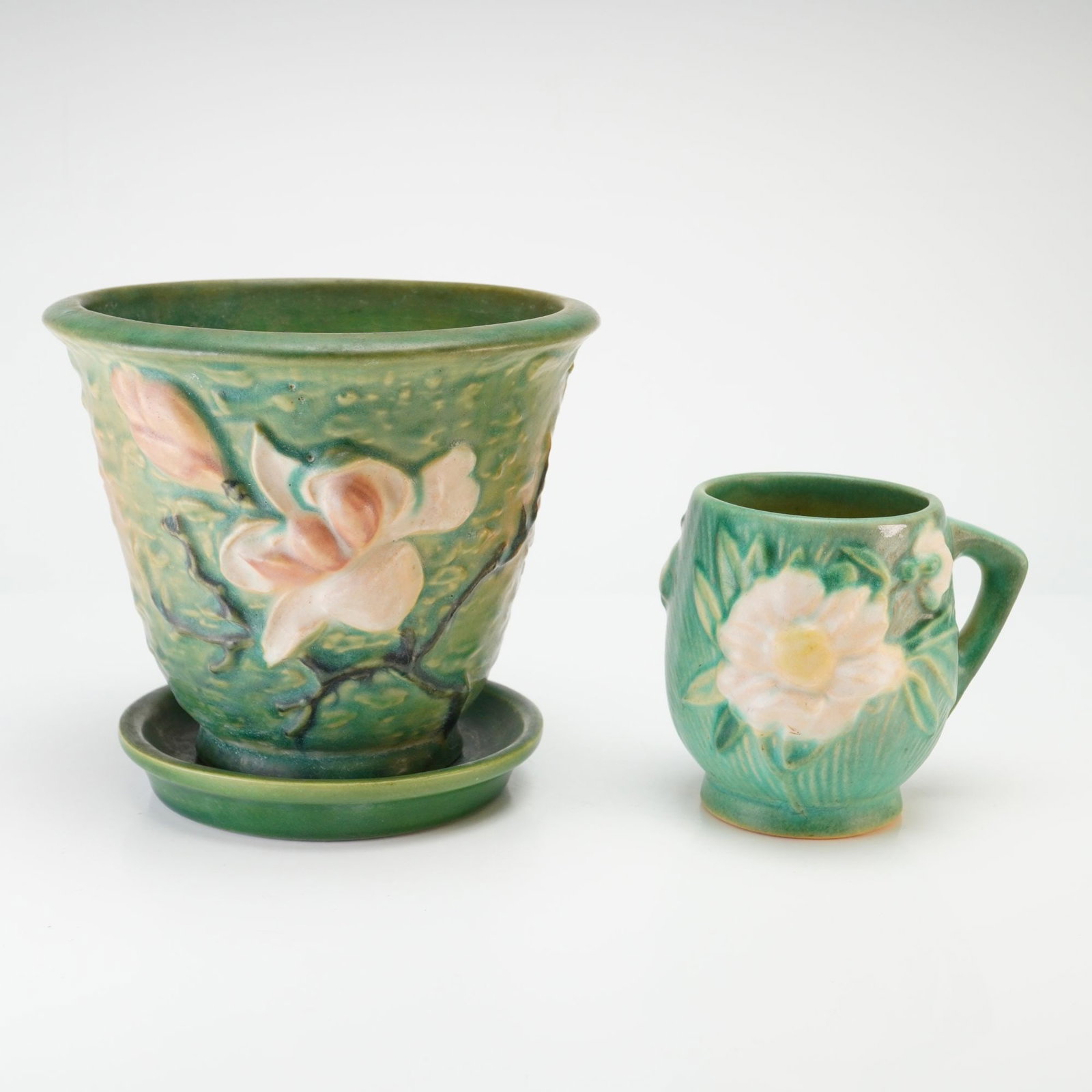 Two Roseville Pottery Vessels, Magnolia Planter and Clematis Mug (1 of 3)