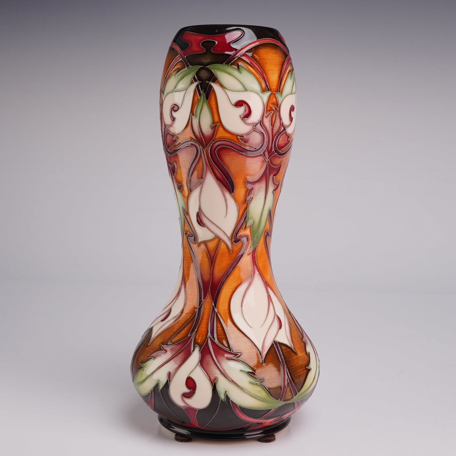 Moorcroft Pottery Tube Lined Calla Lily Vase Signed Hayley Moore August 2006 (1 of 3)