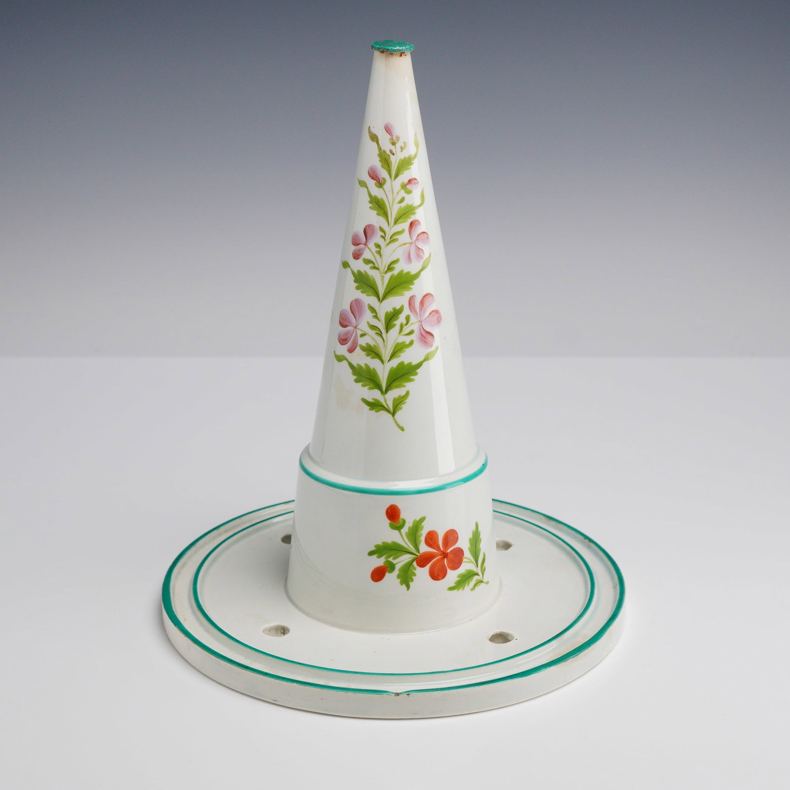 Wedgwood Hand-Painted Creamware Conical Jelly Core (1 of 3)