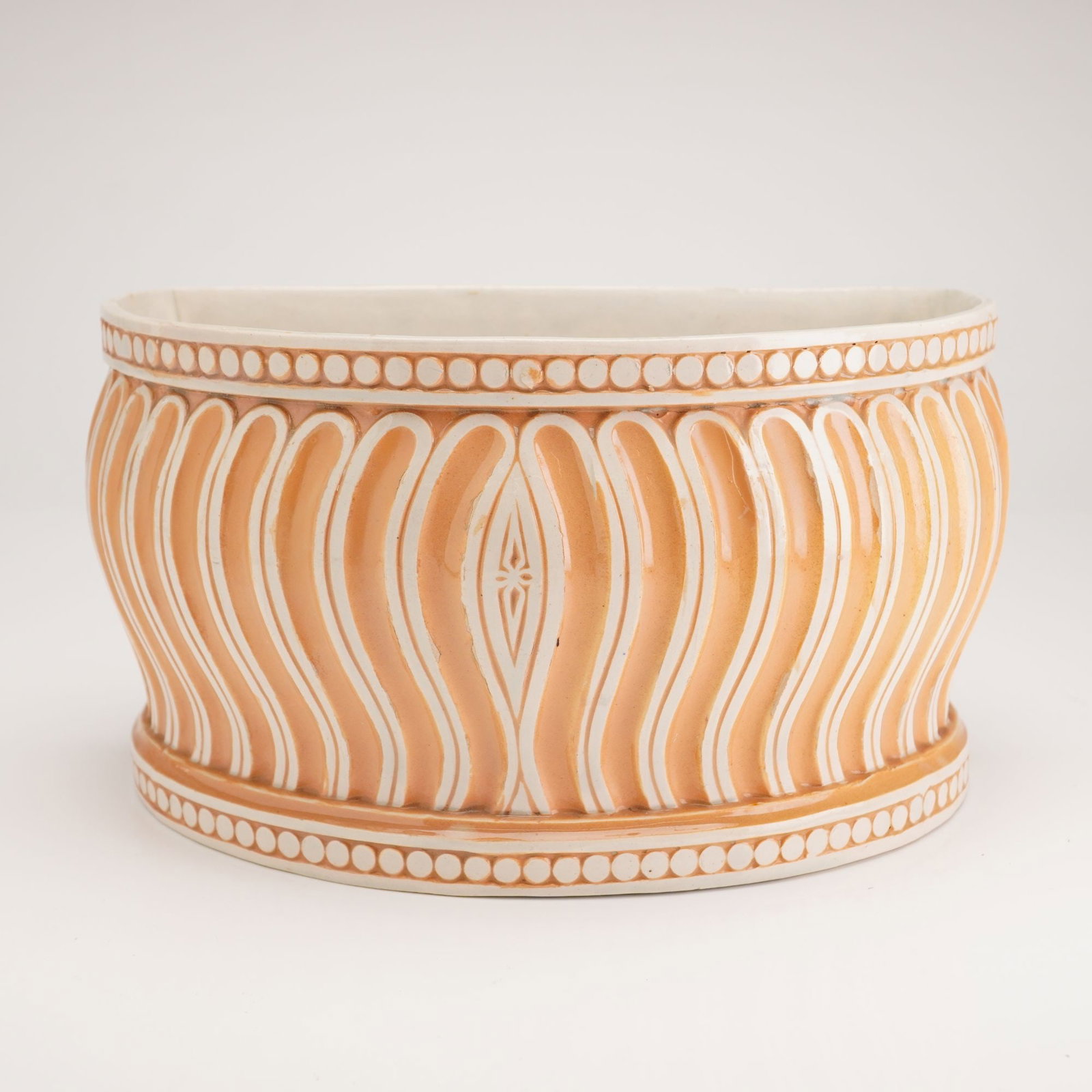 Wedgwood Earthenware Lowercase Mark Demi-Lune Bulb Pot (1 of 4)